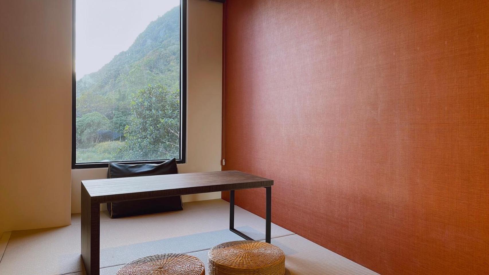 Twin Room with Mountain View - Photo 8