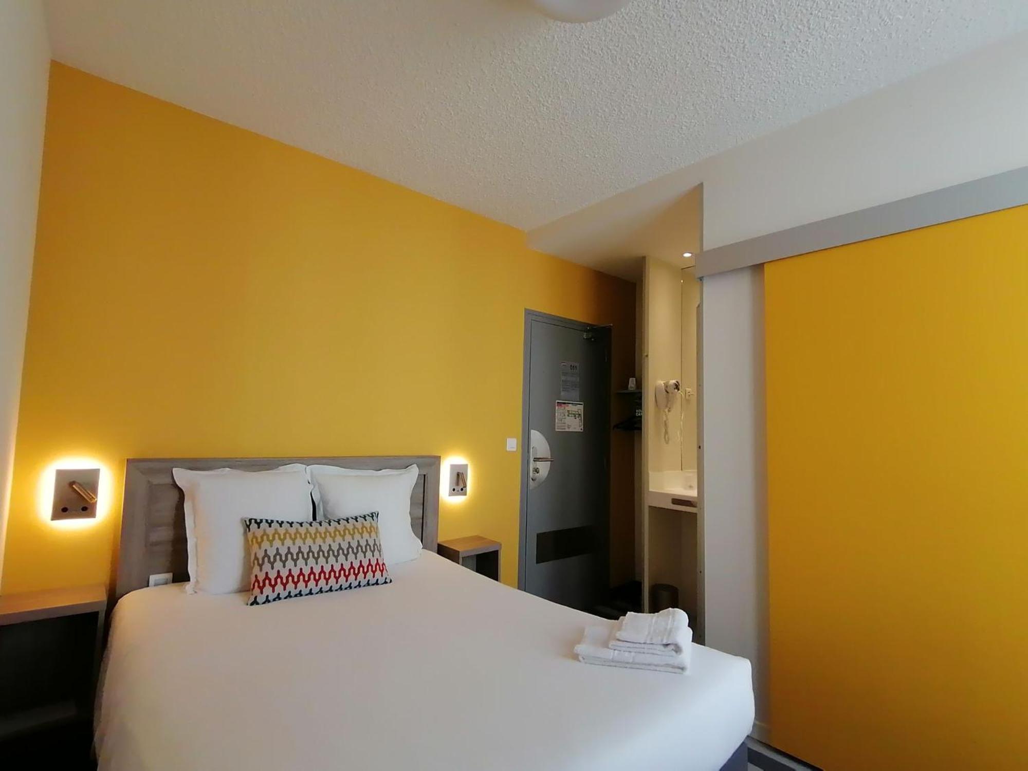 Single Room - Non-air-conditioned