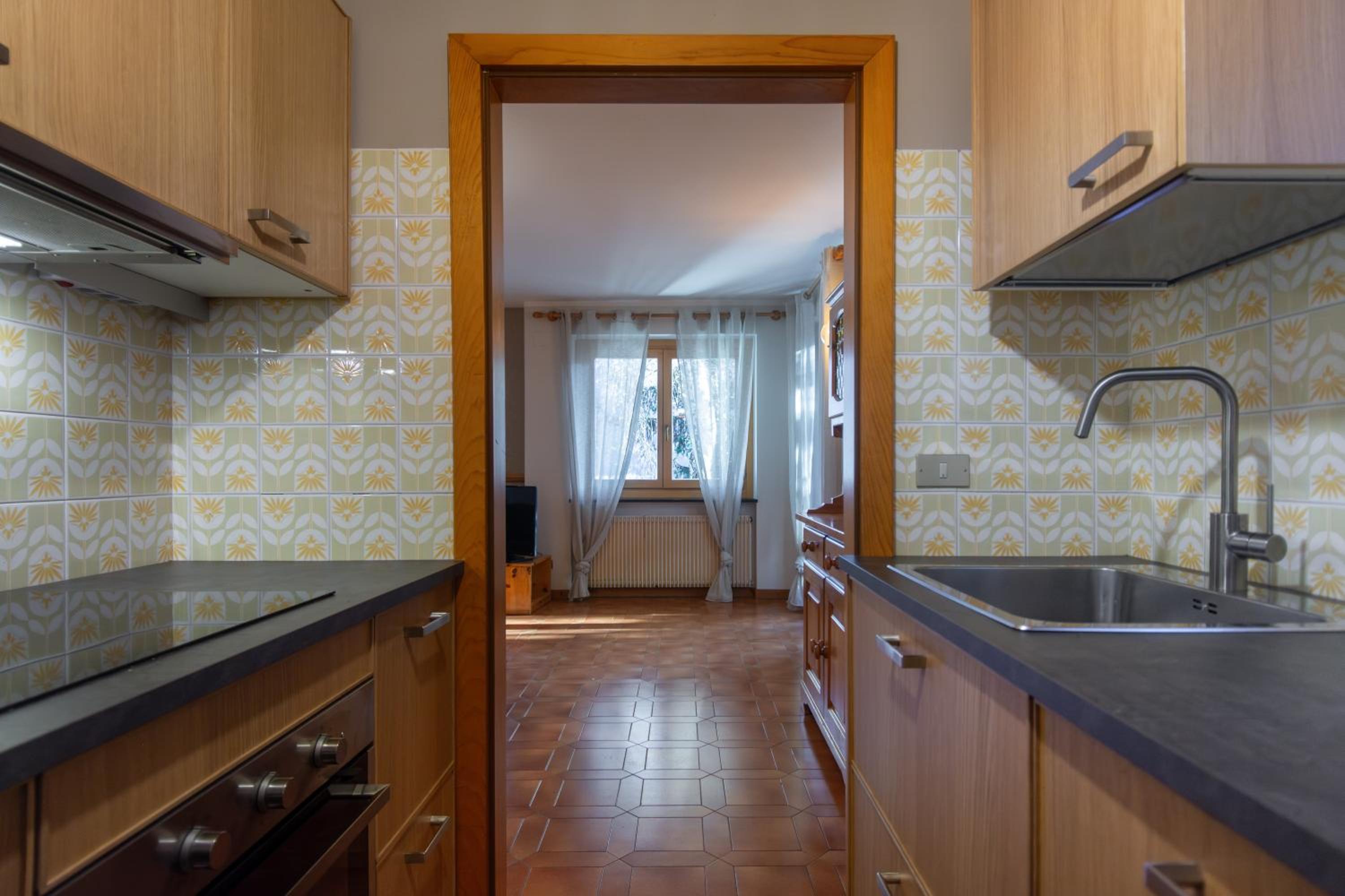 Apartment - Ground Floor photo 2