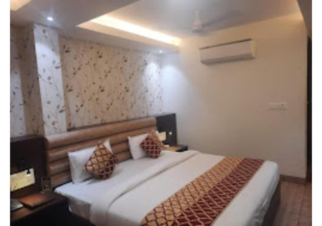 Deluxe Double Room photo 2