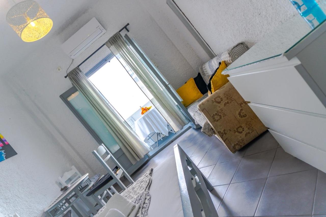 Double or Twin Room with Balcony - Photo 16