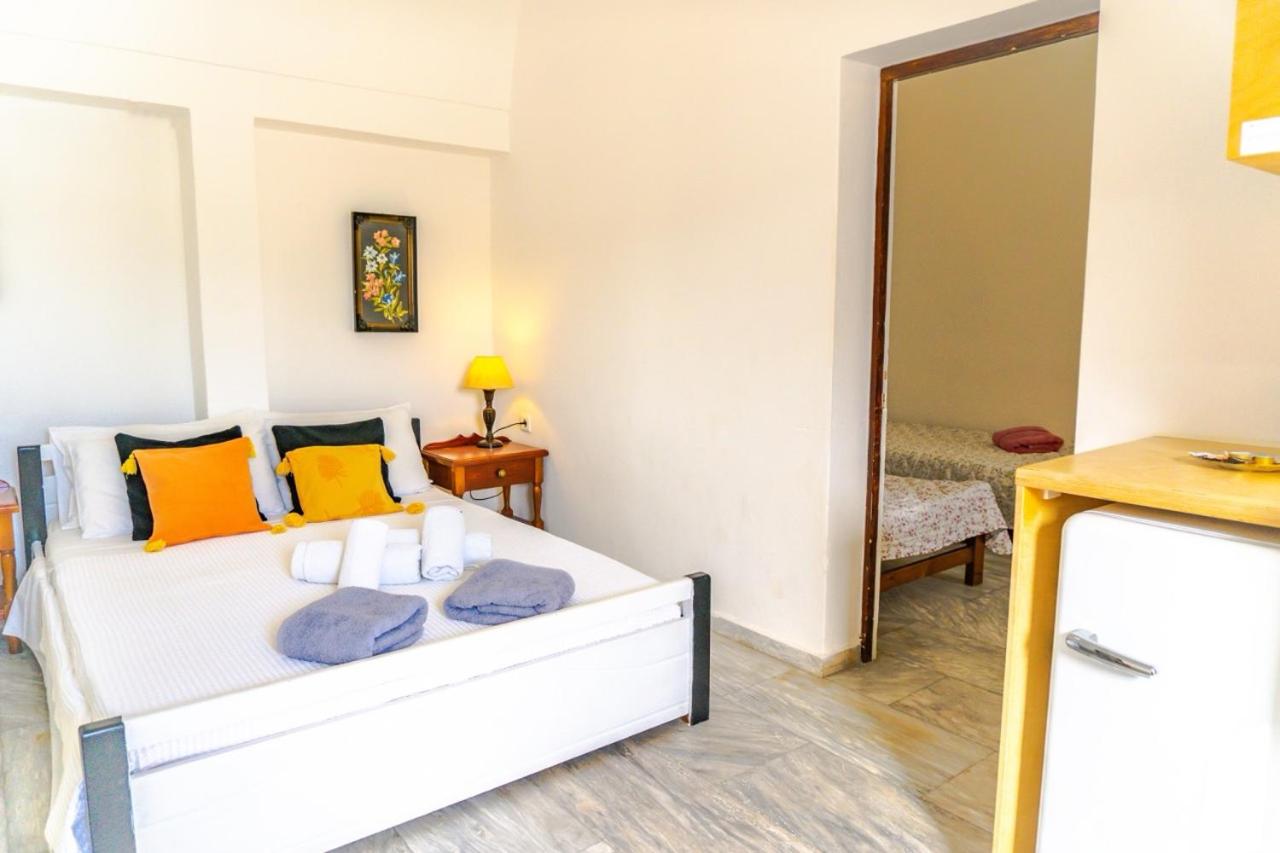 Two-Bedroom Apartment - Photo 3