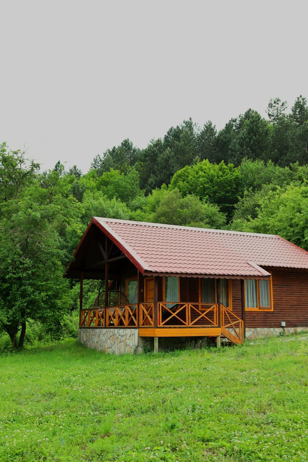 Bungalow With Patio photo 3