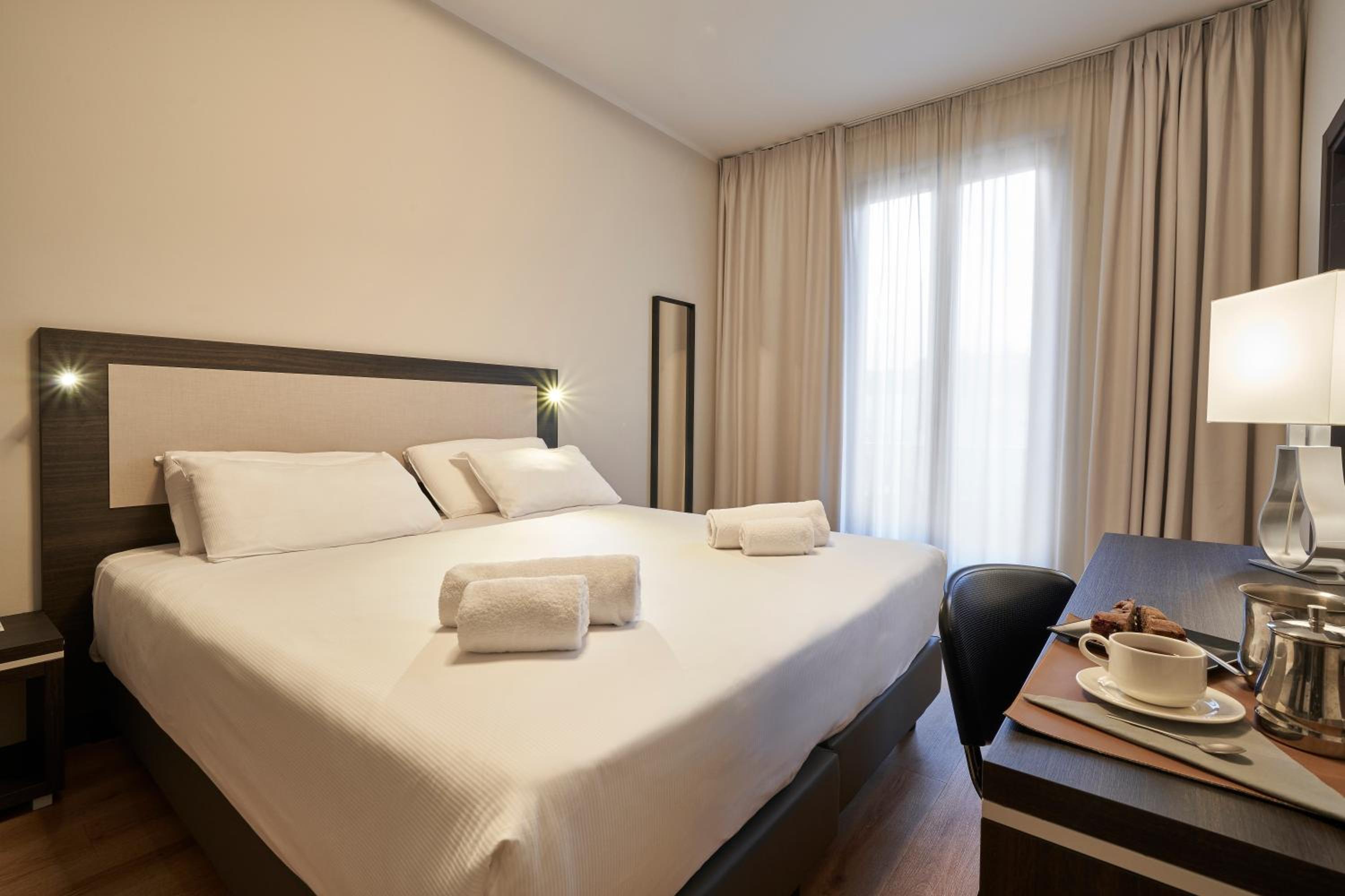 Superior Double or Twin Room photo 1