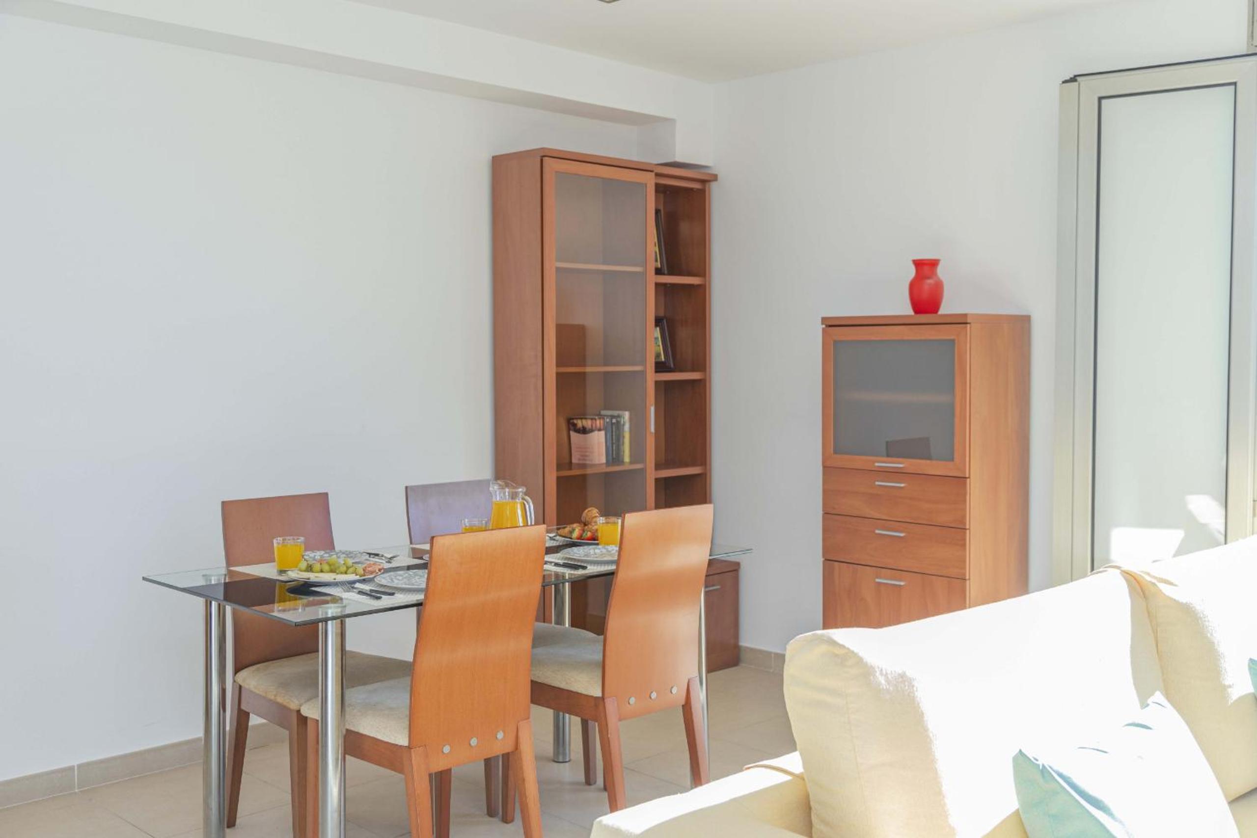 Apartment photo 3
