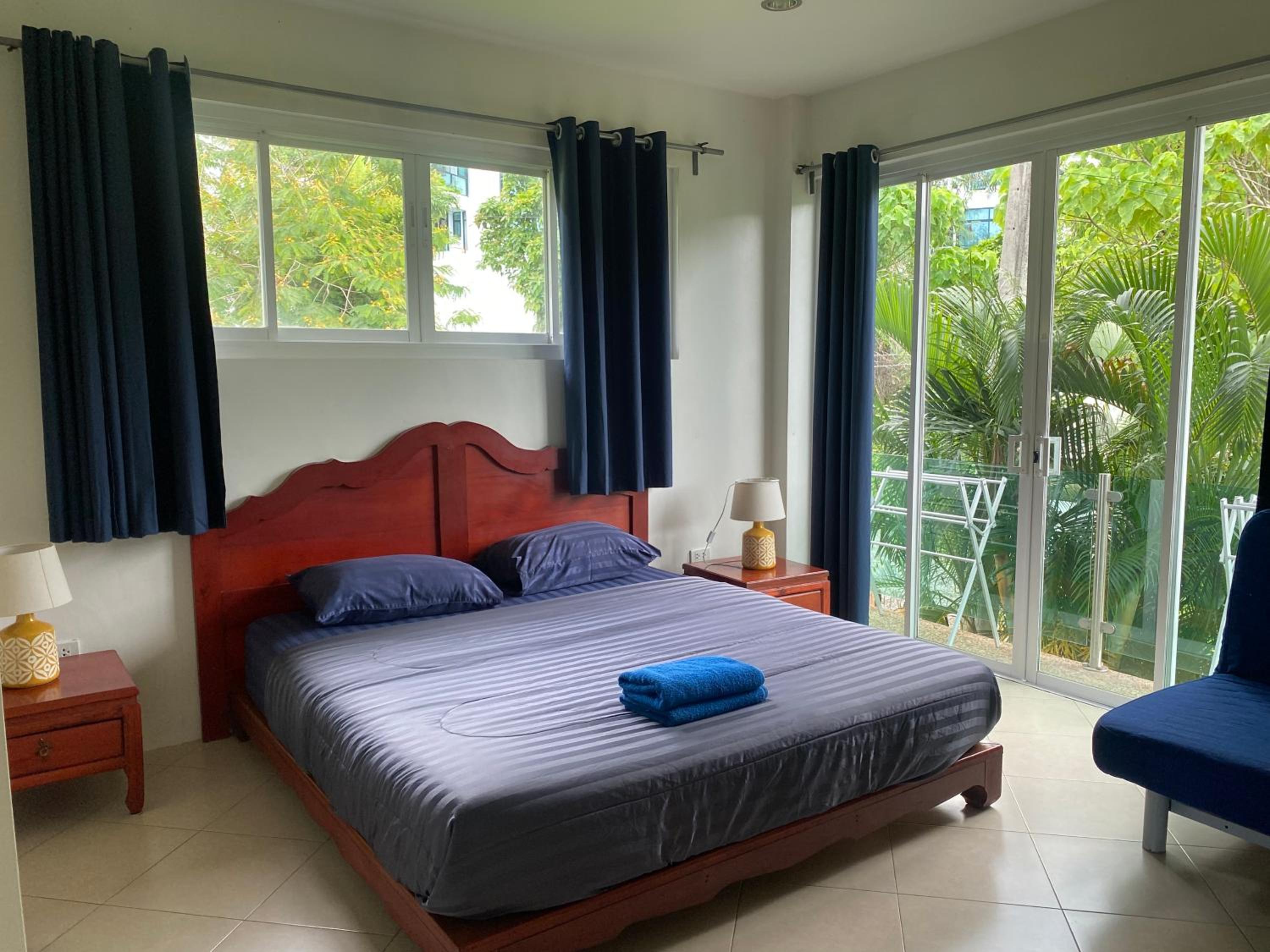Villa with Sea View - Photo 6