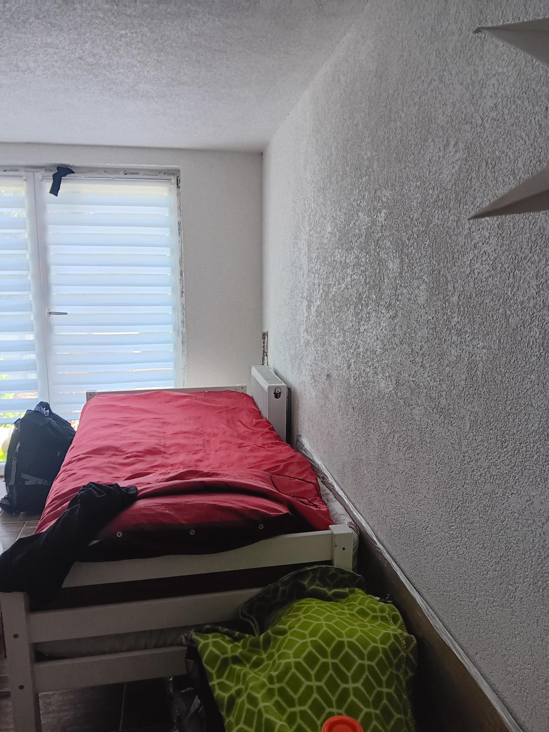 Superior One-Bedroom Apartment