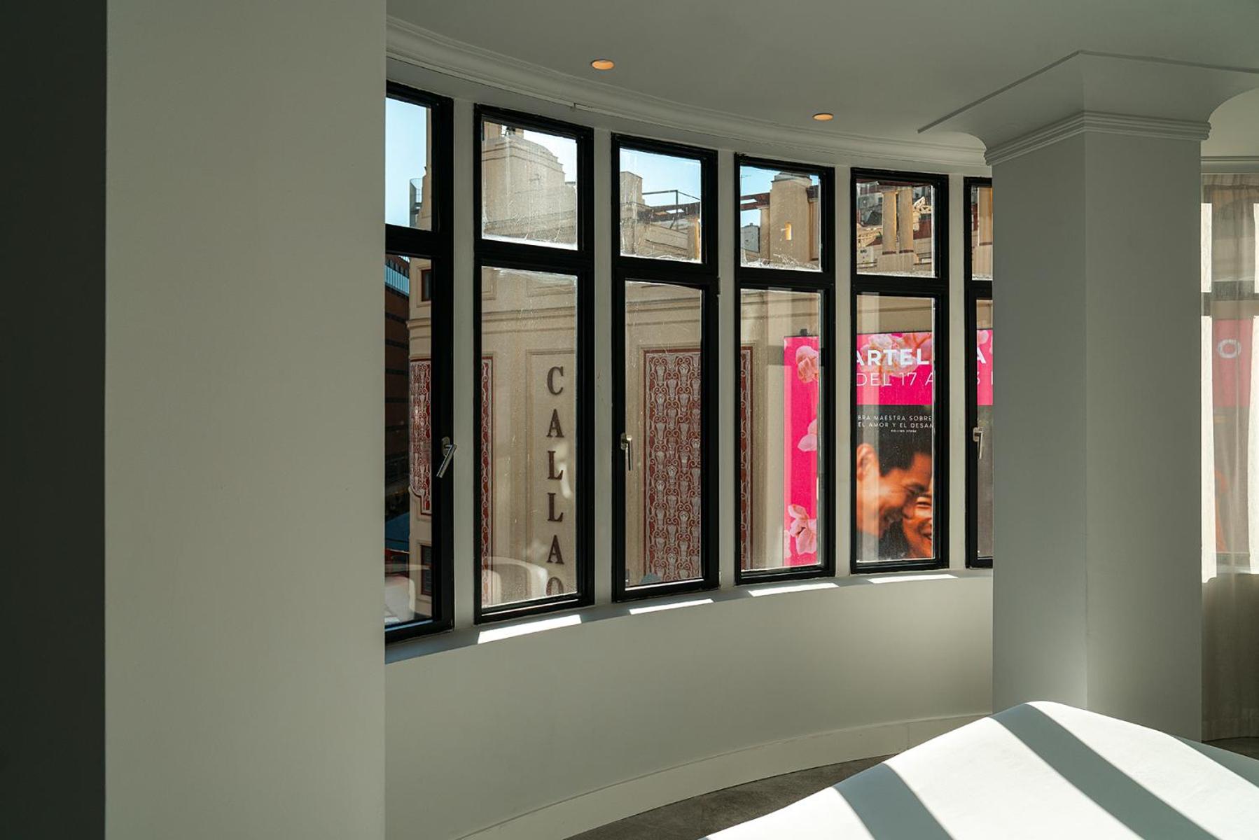 Deluxe Double Room with Gran Via Views