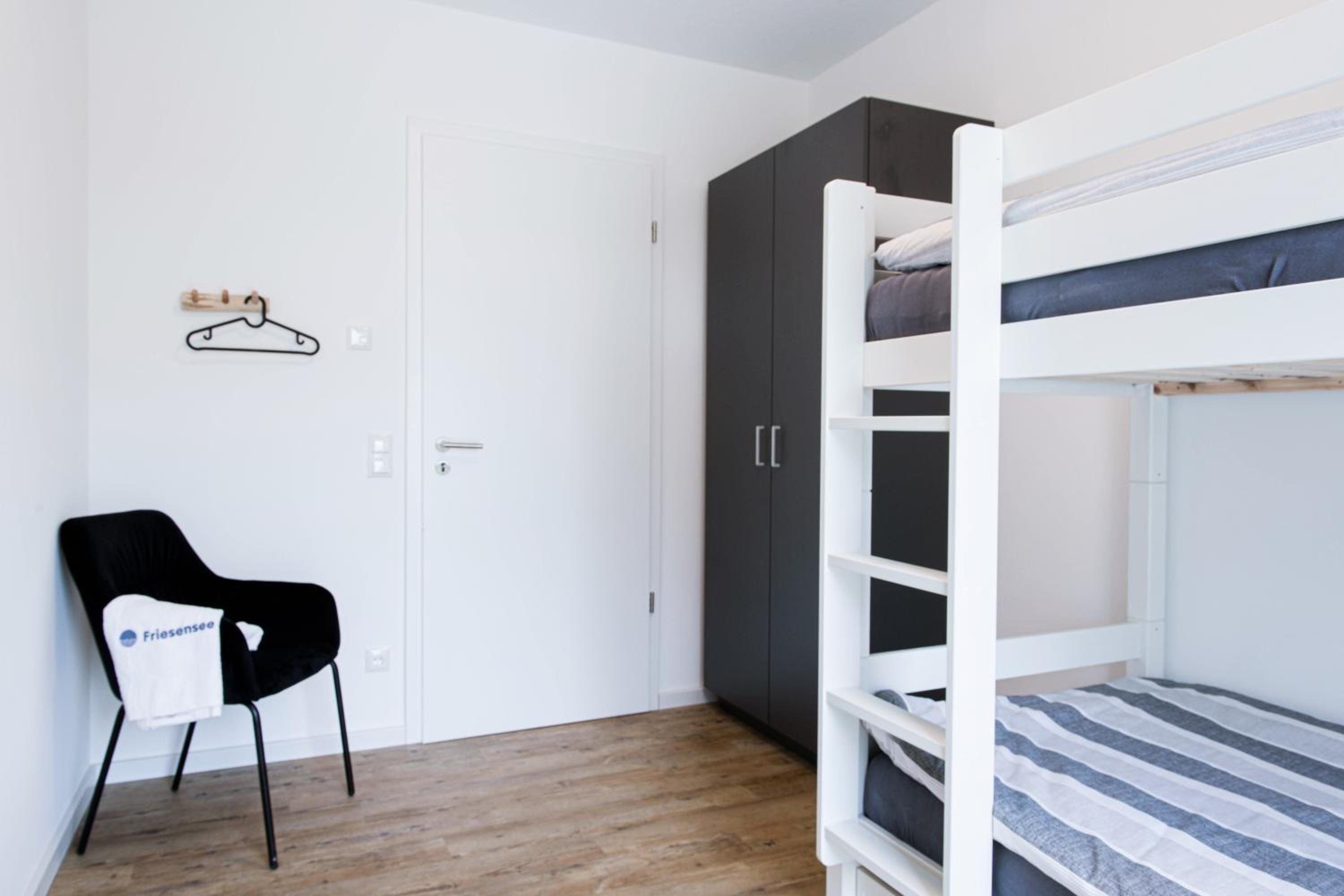 Deluxe Apartment photo 2