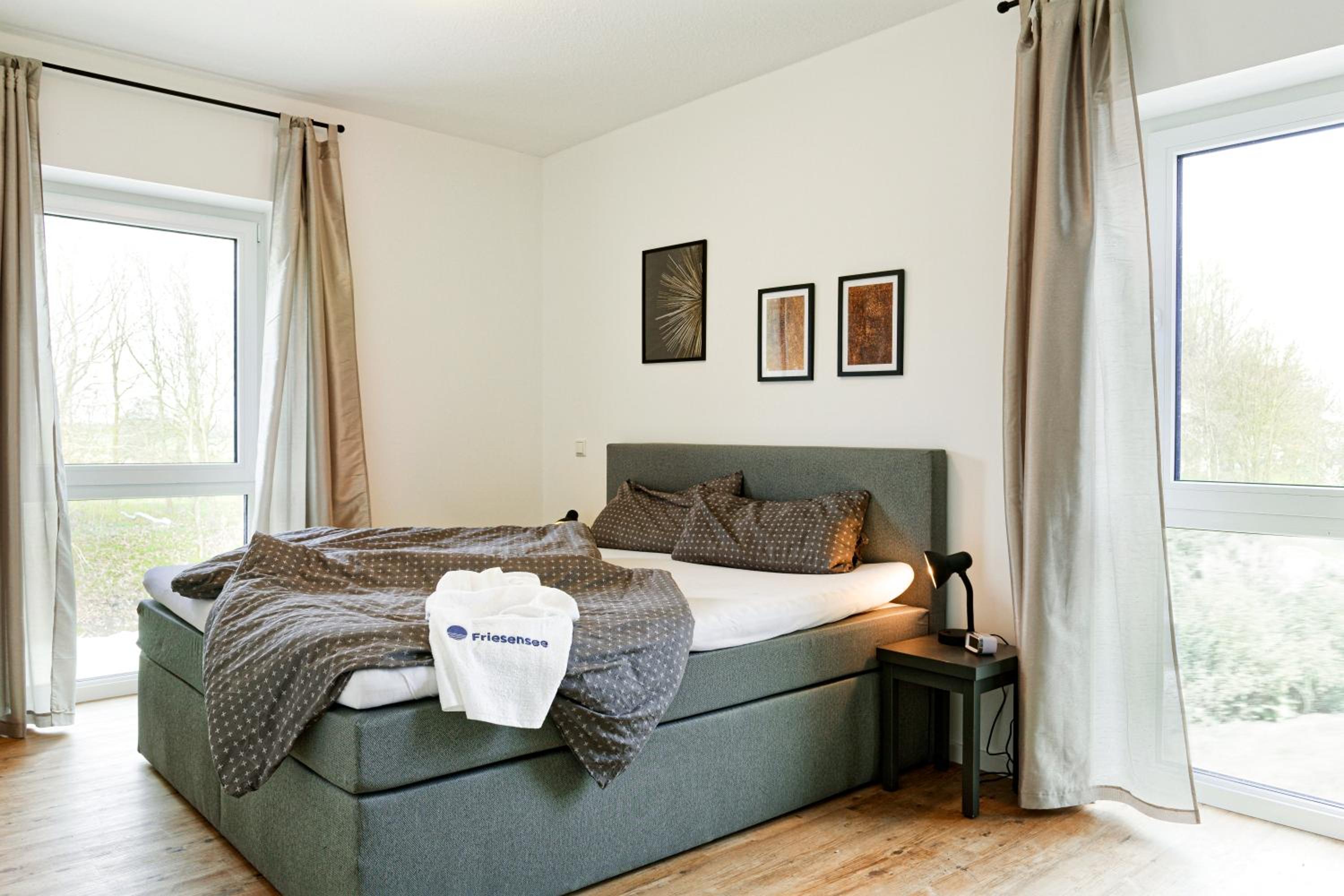 Deluxe Apartment photo 3