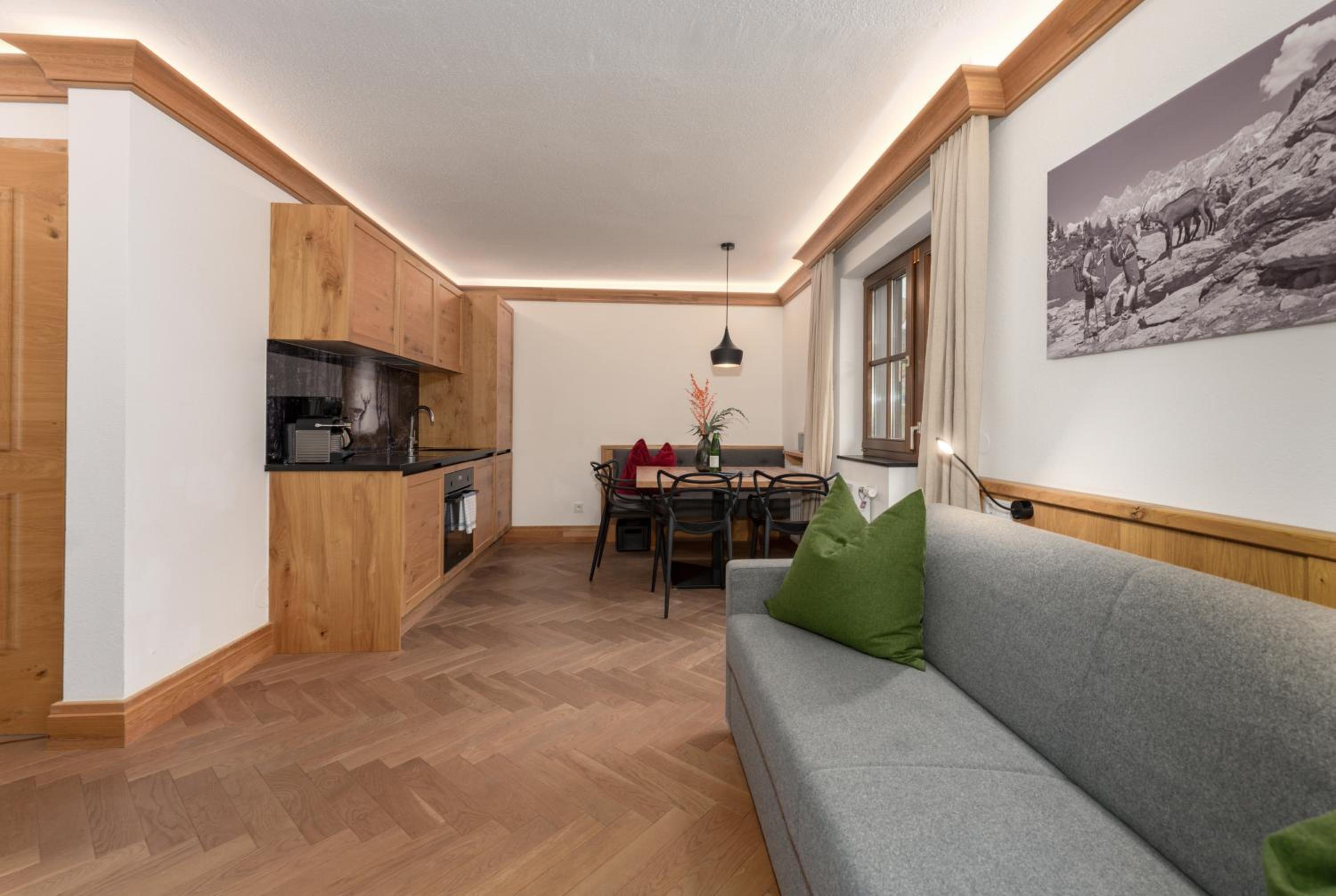Apartment photo 1