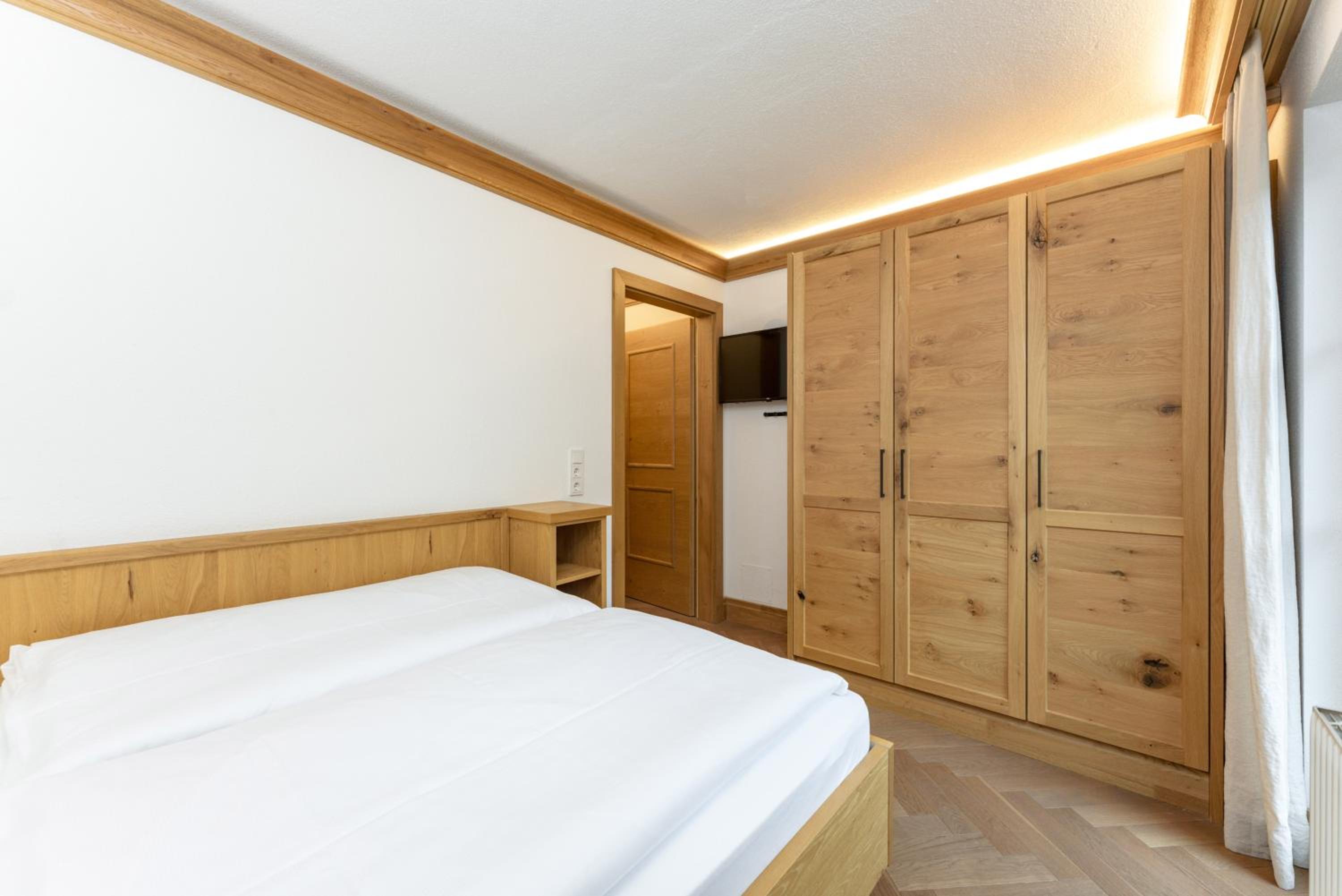 Superior Apartment photo 3