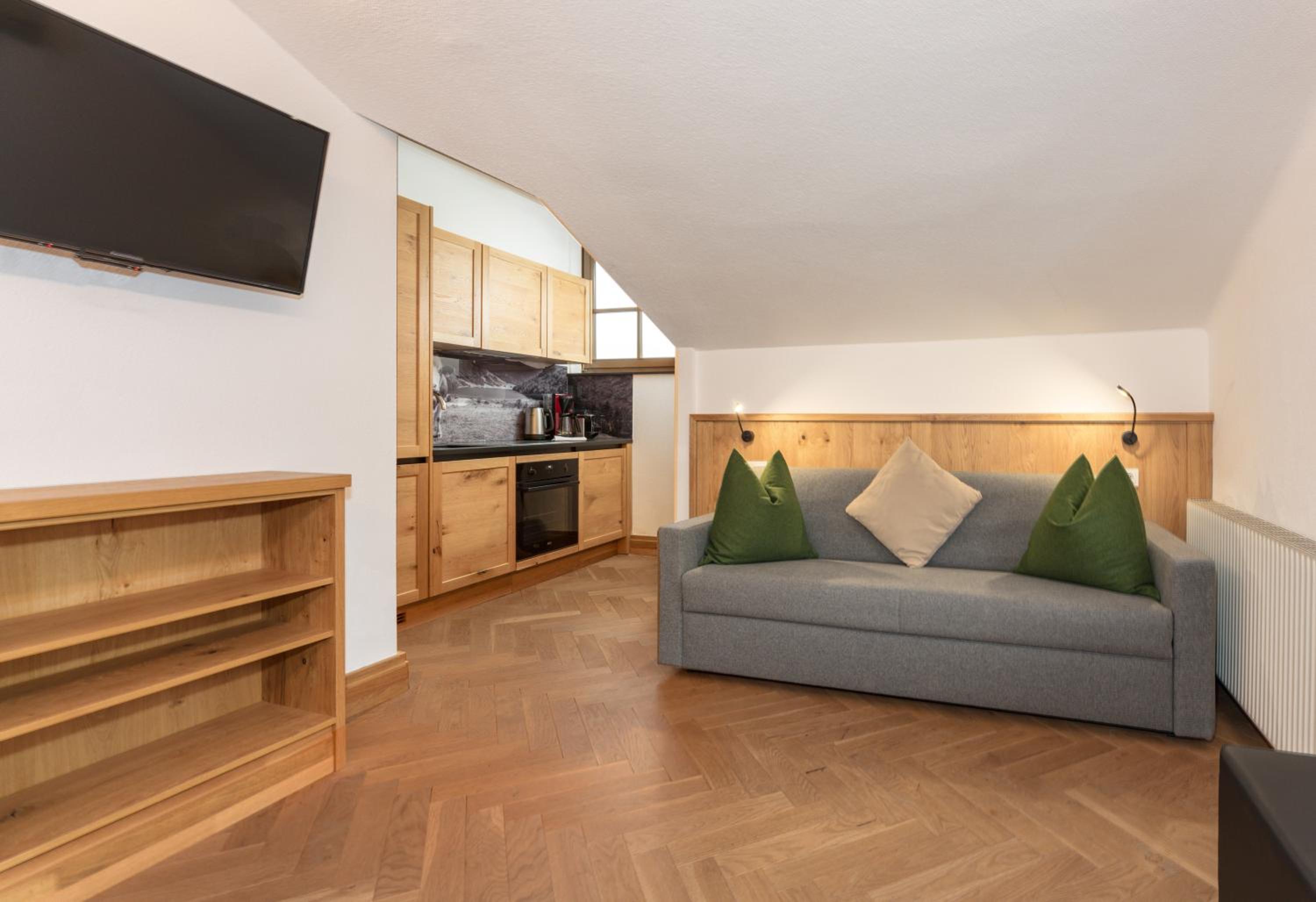 Two-Bedroom Apartment photo 2