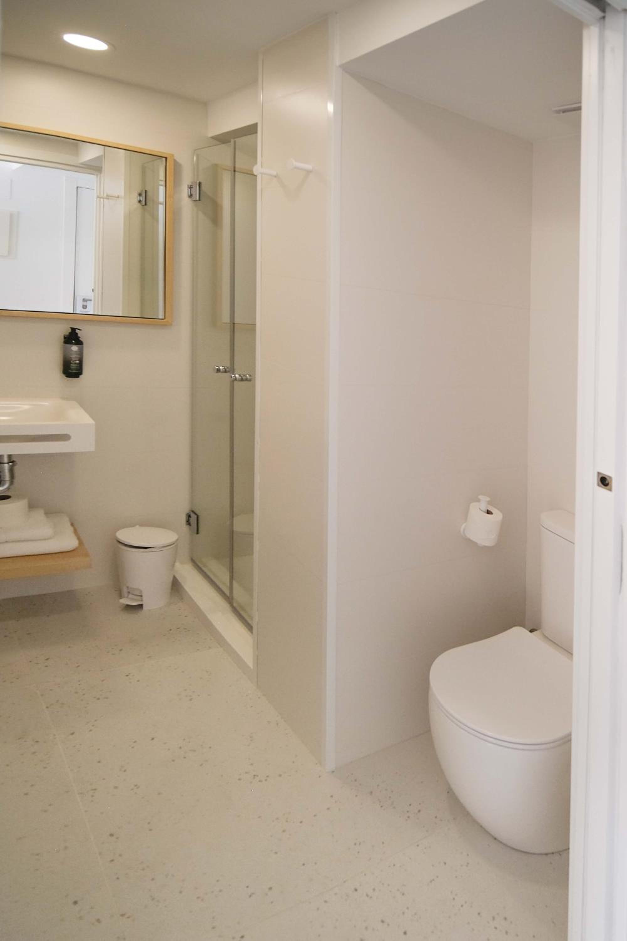 Single Room with Balcony photo 3