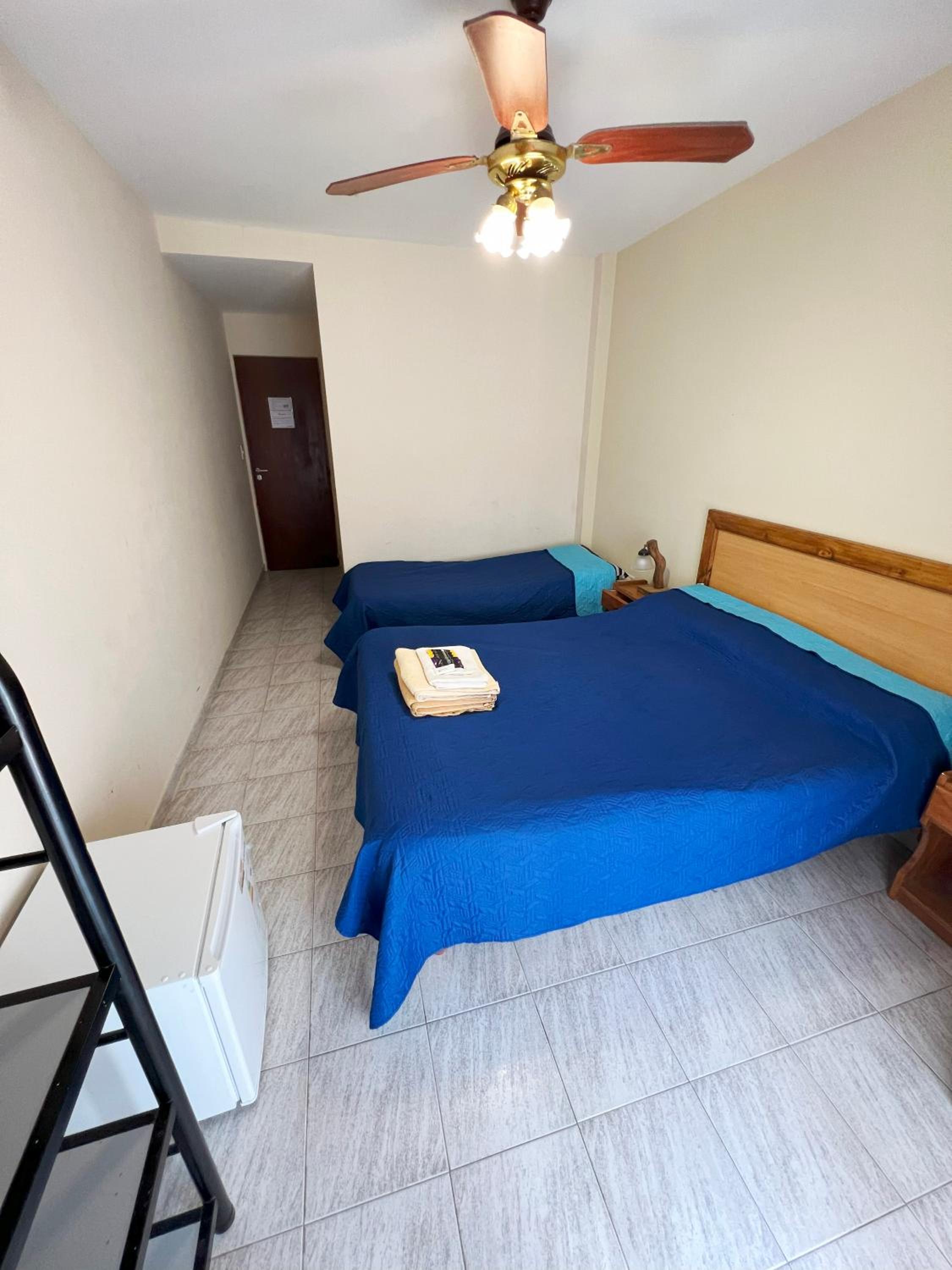 Economy Triple Room photo 1