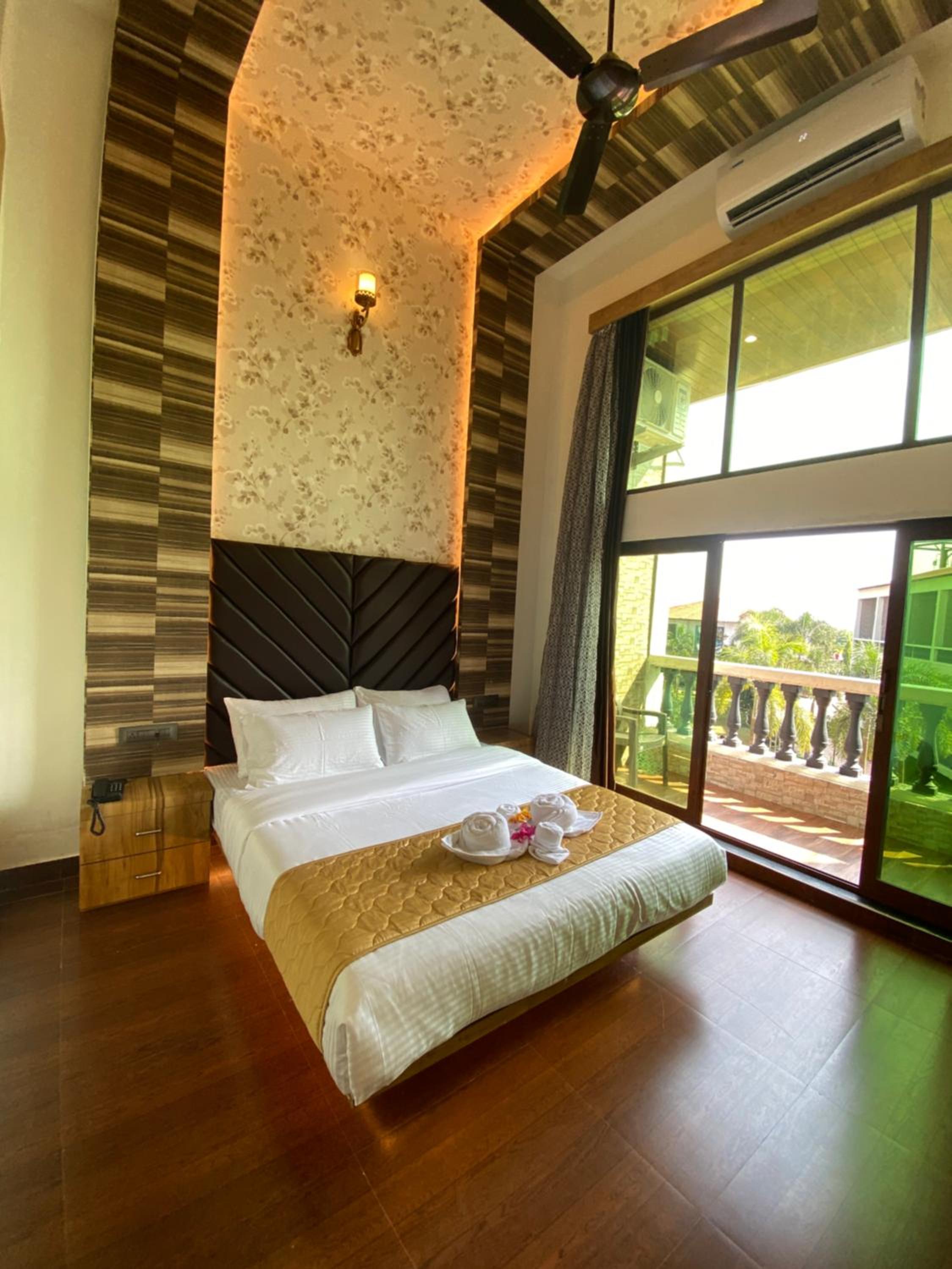 Deluxe Quadruple Room - Photo 4