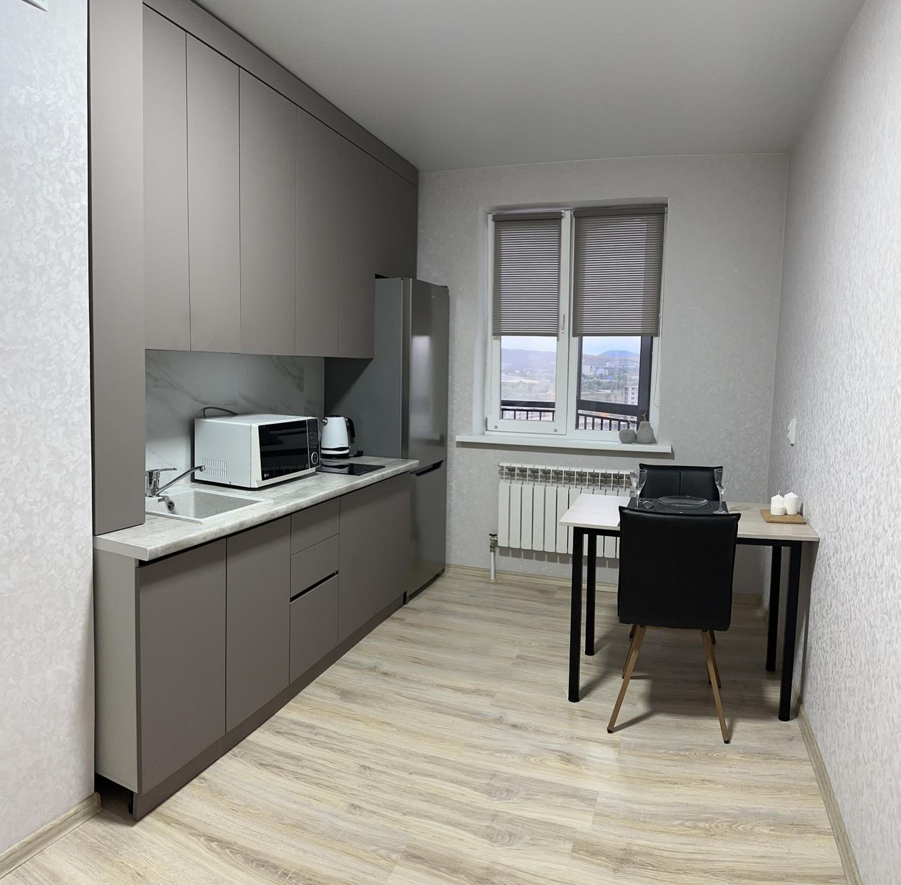 One-Bedroom Apartment photo 2