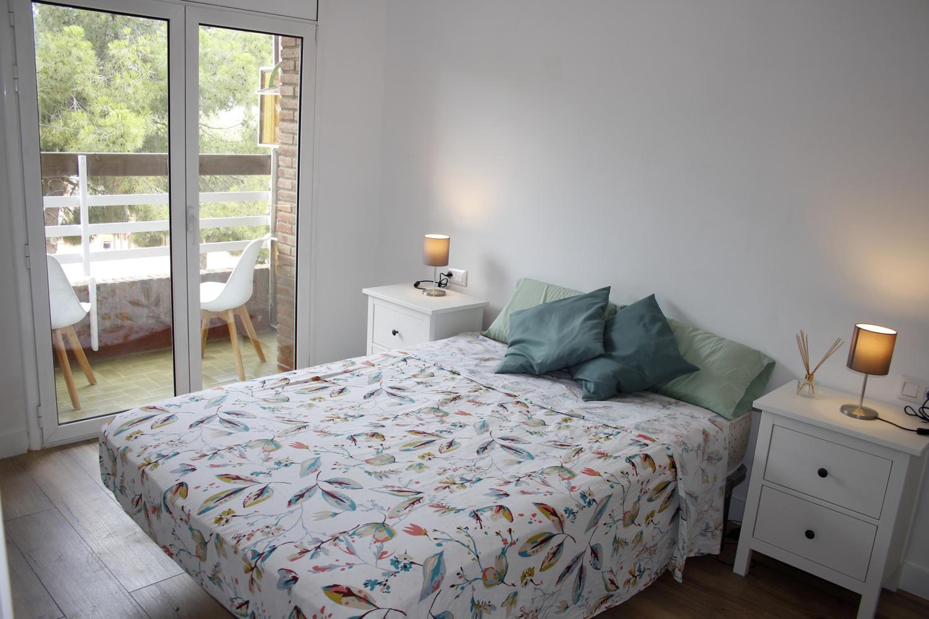 Apartamento de tres habitaciones con vista