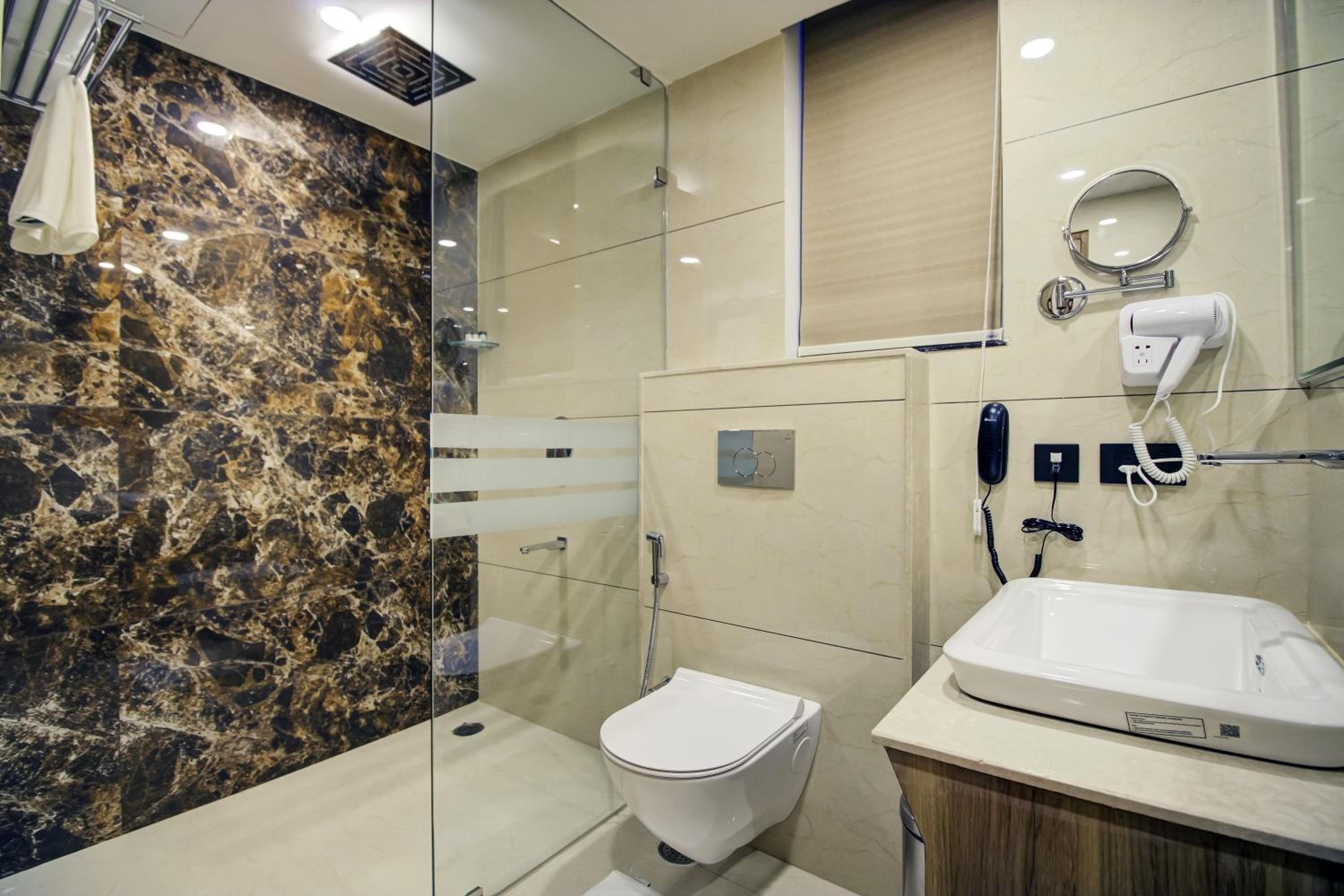 Junior Suite - Photo 9
