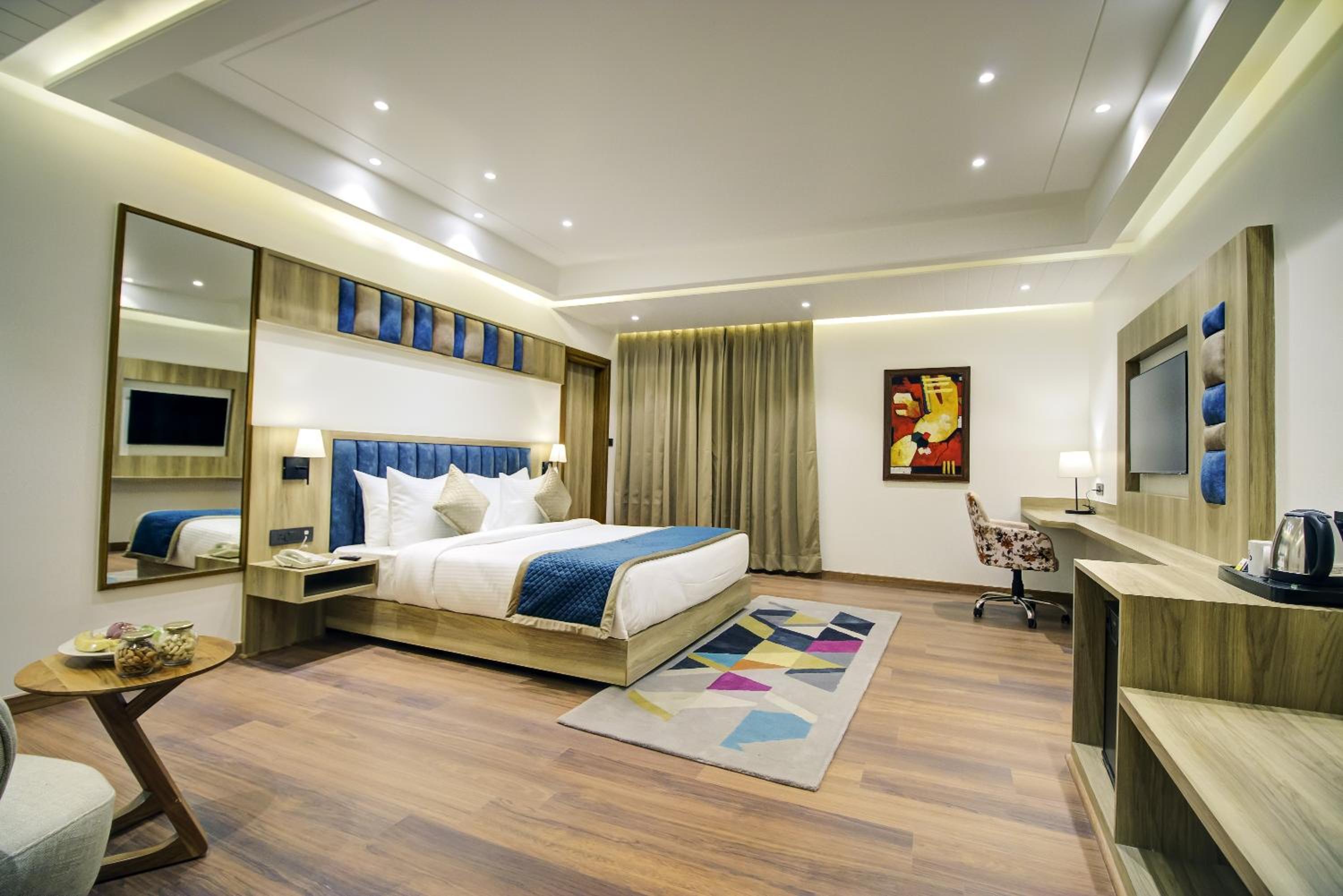 Junior Suite - Photo 13