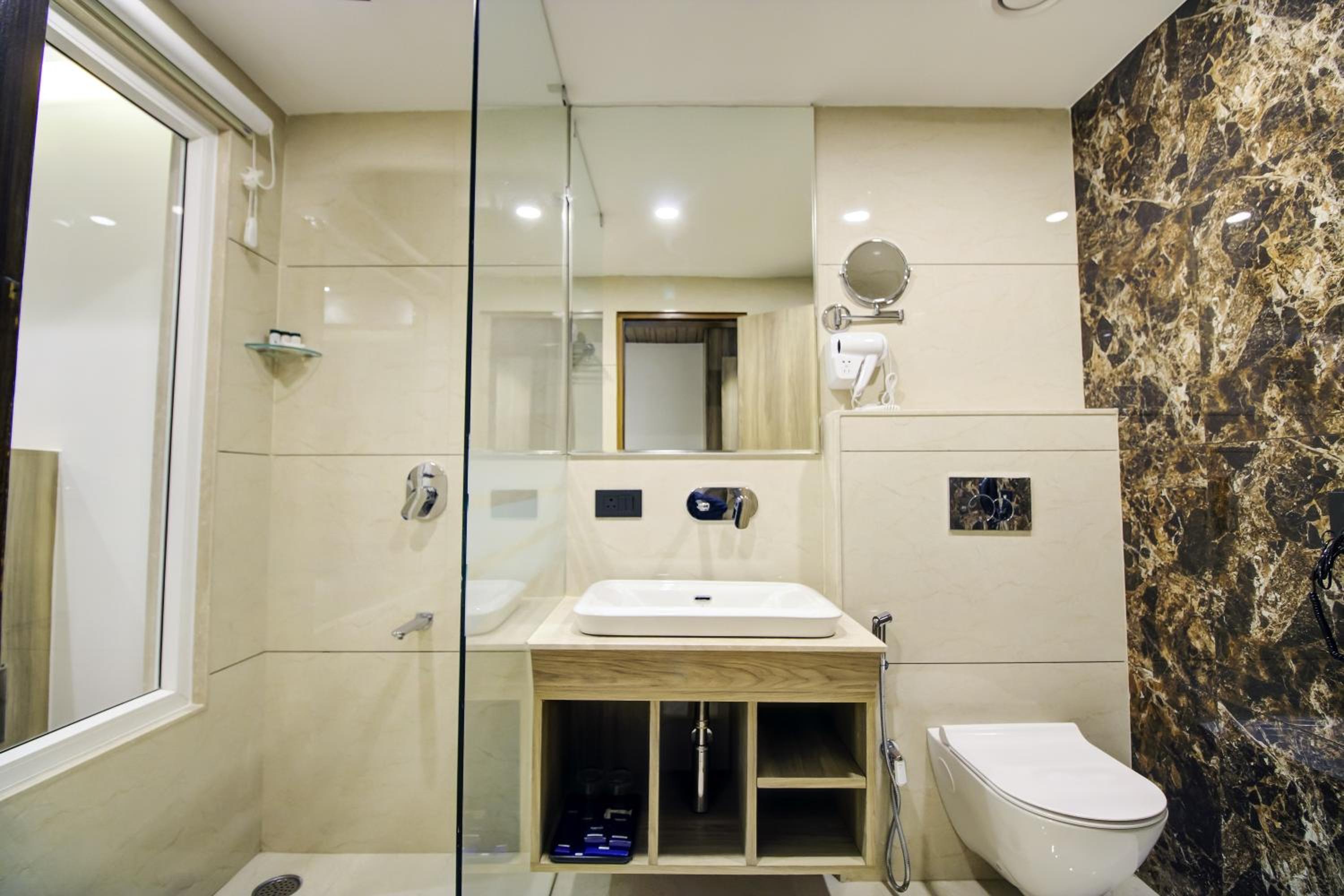 Superior Double or Twin Room - Photo 2