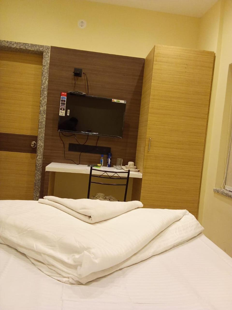 Double Room - Photo 12