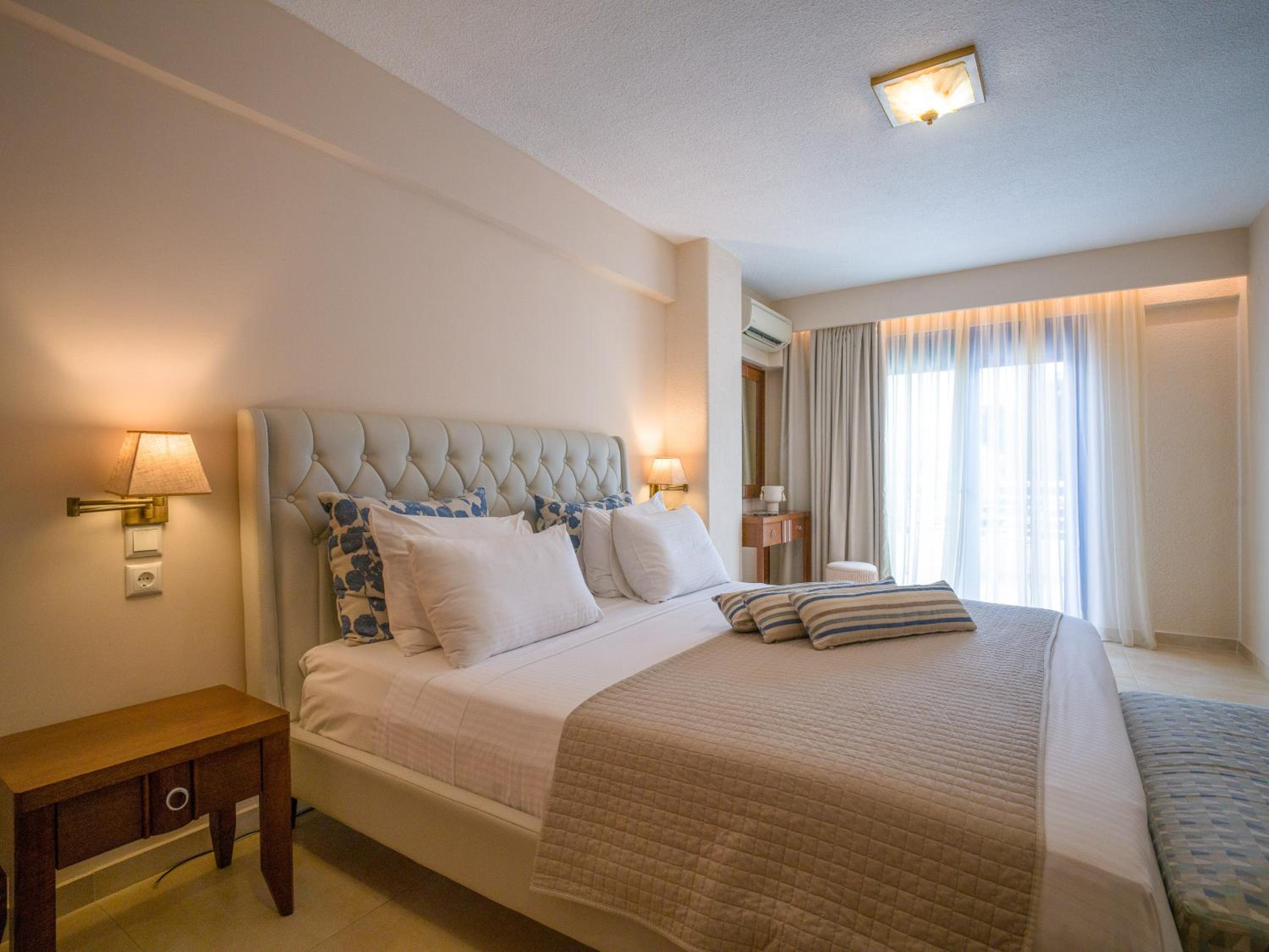 Standard Double Room - Photo 1