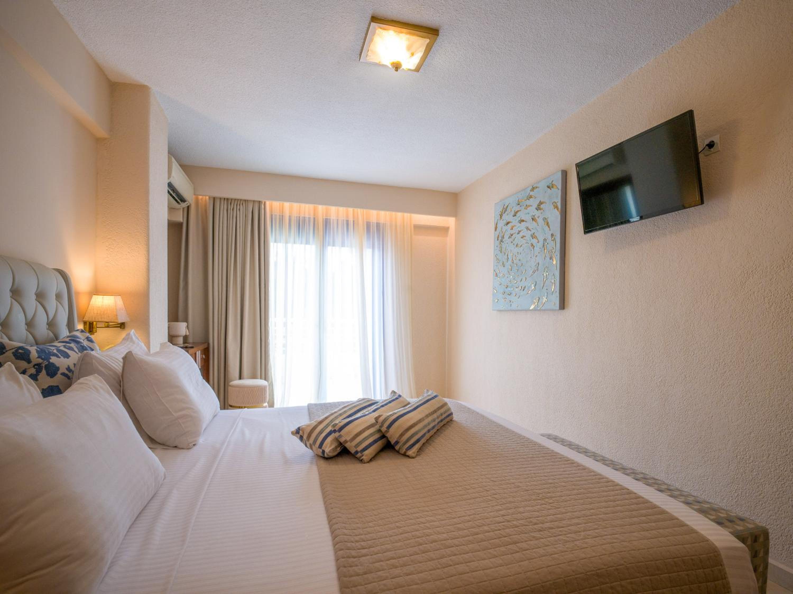 Standard Double Room - Photo 4