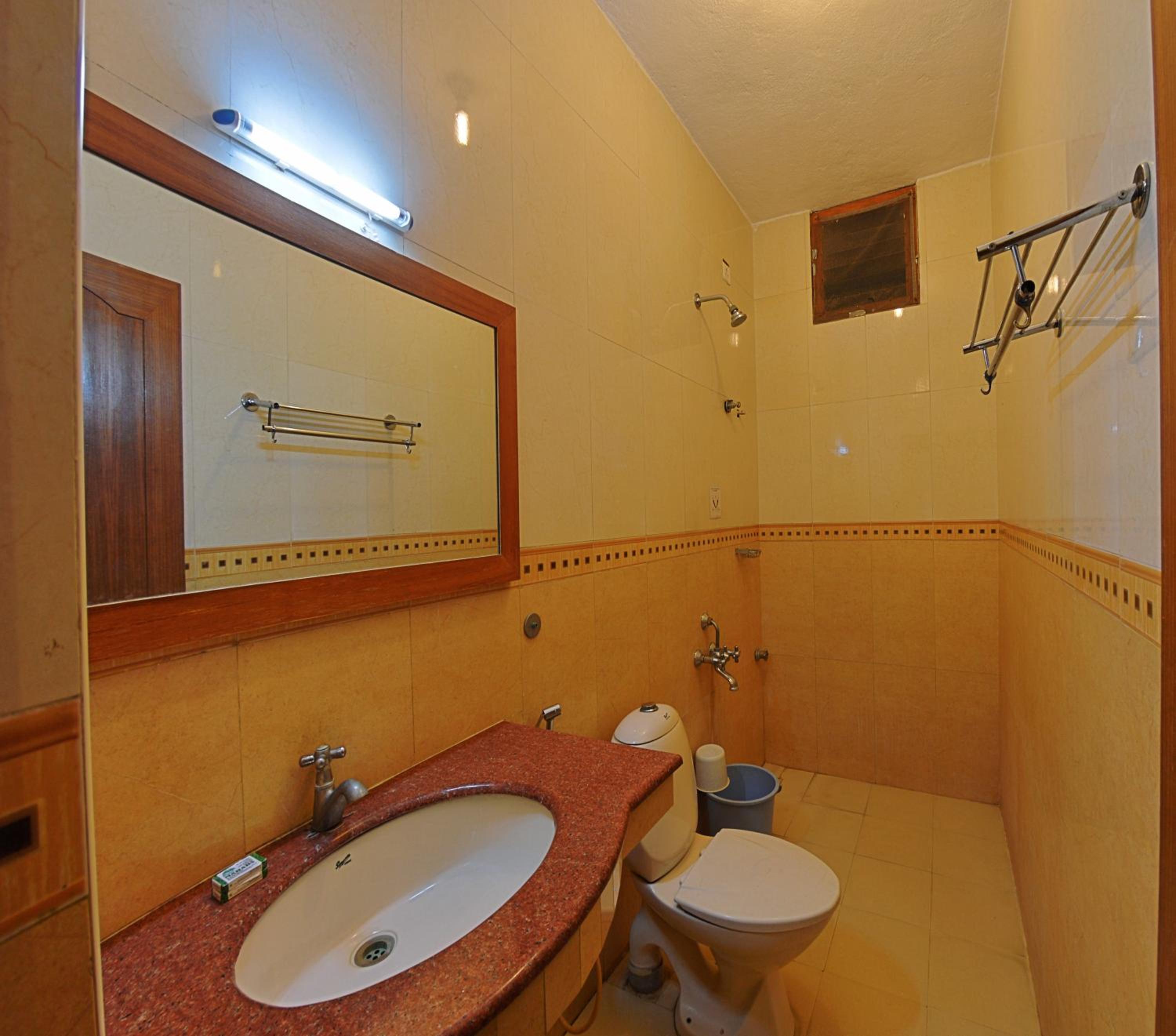Standard Double Room photo 3