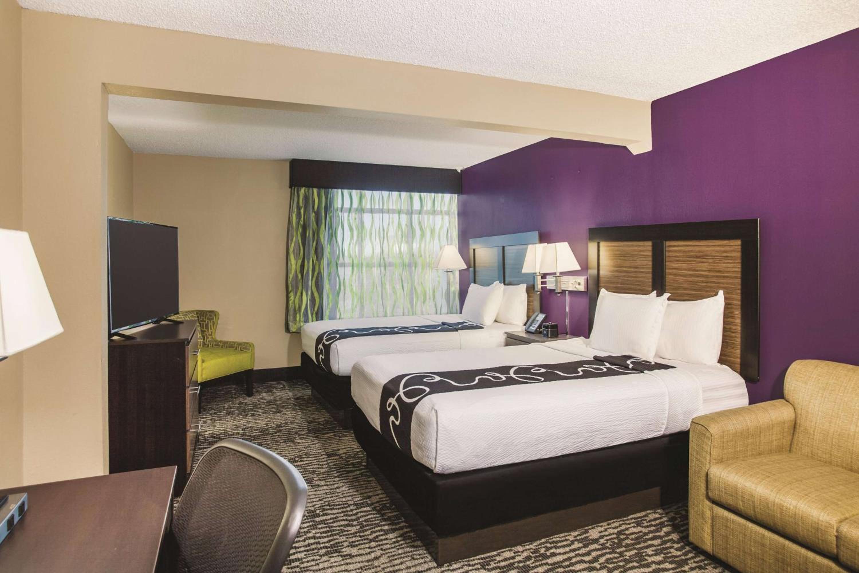Queen Room with Two Queen Beds - Mobility Accessible/Non-Smoking