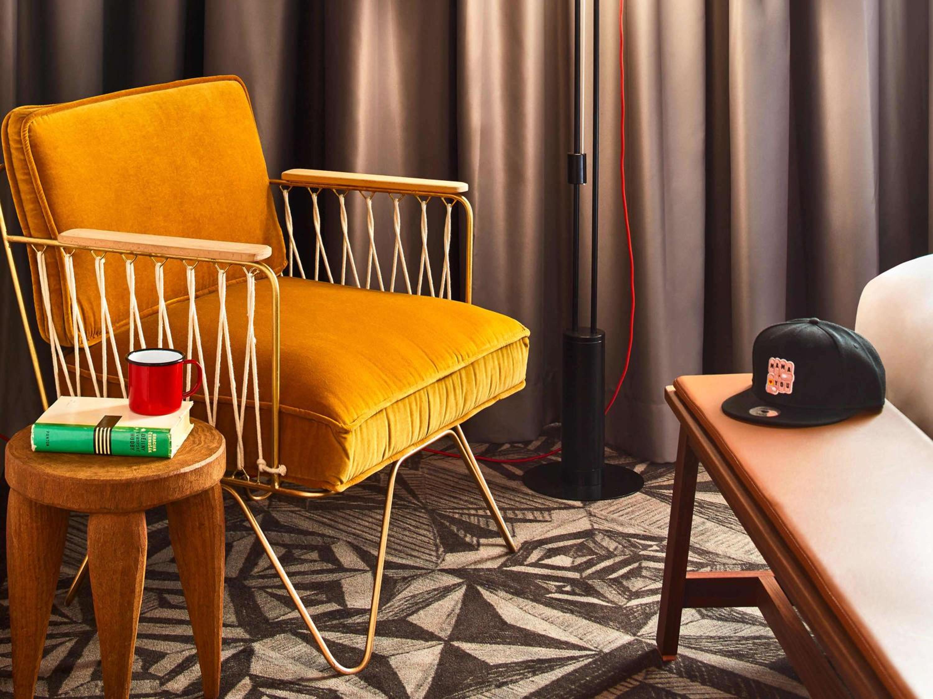 XL Mama Family Room - Photo 4