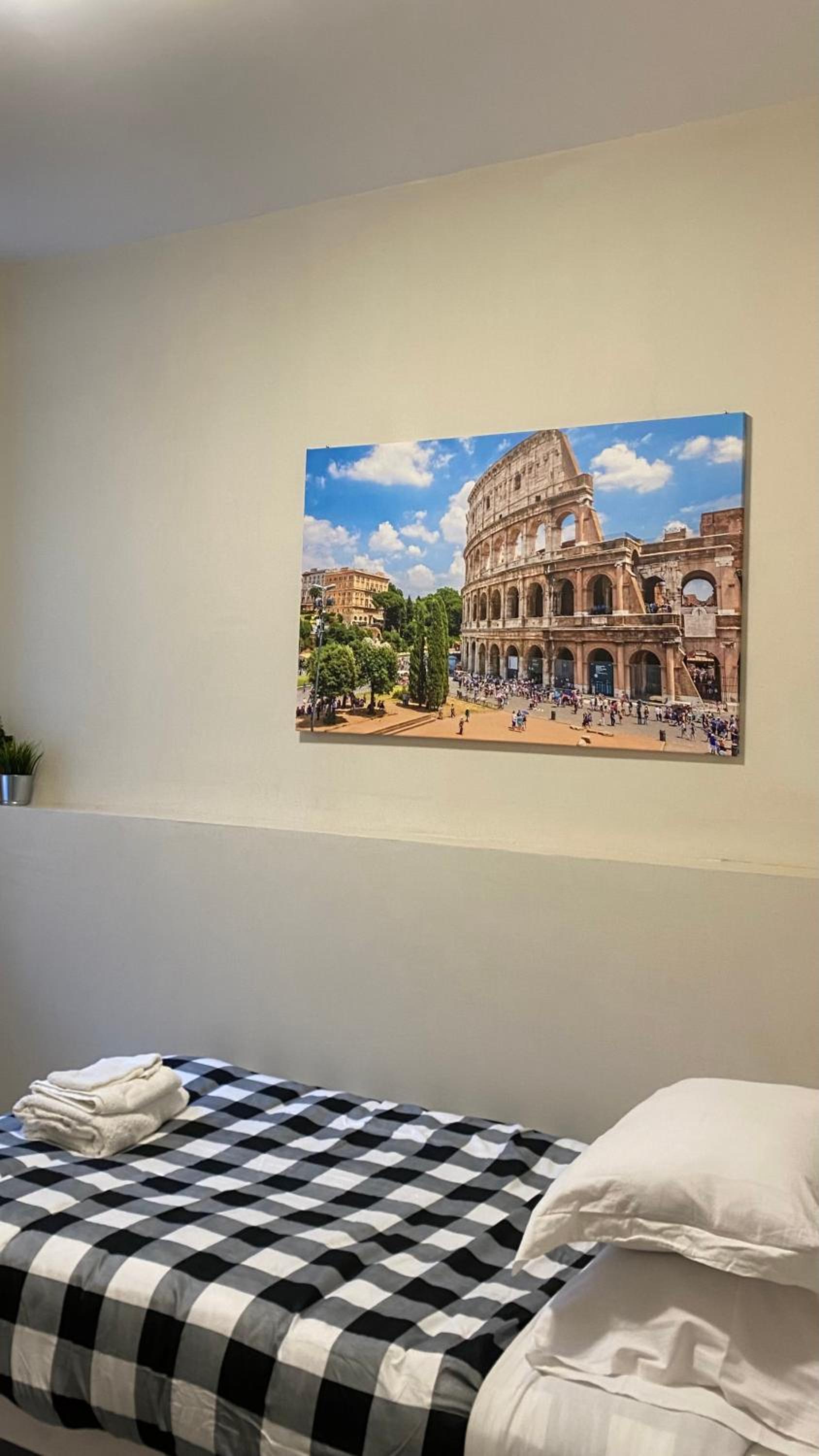 Single Room with Private Bathroom
