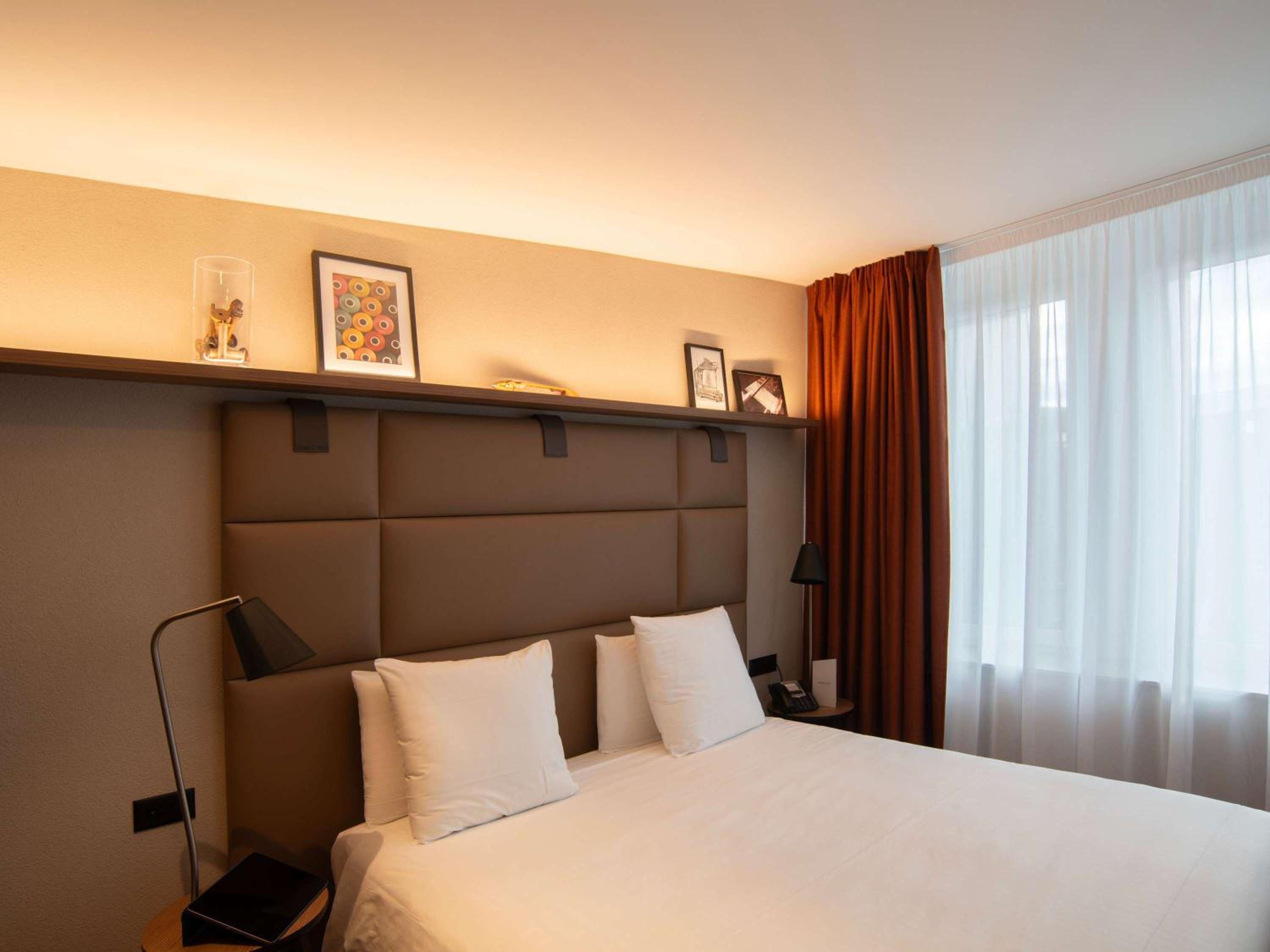 Suite with Double Bed and Sofa Bed photo 2