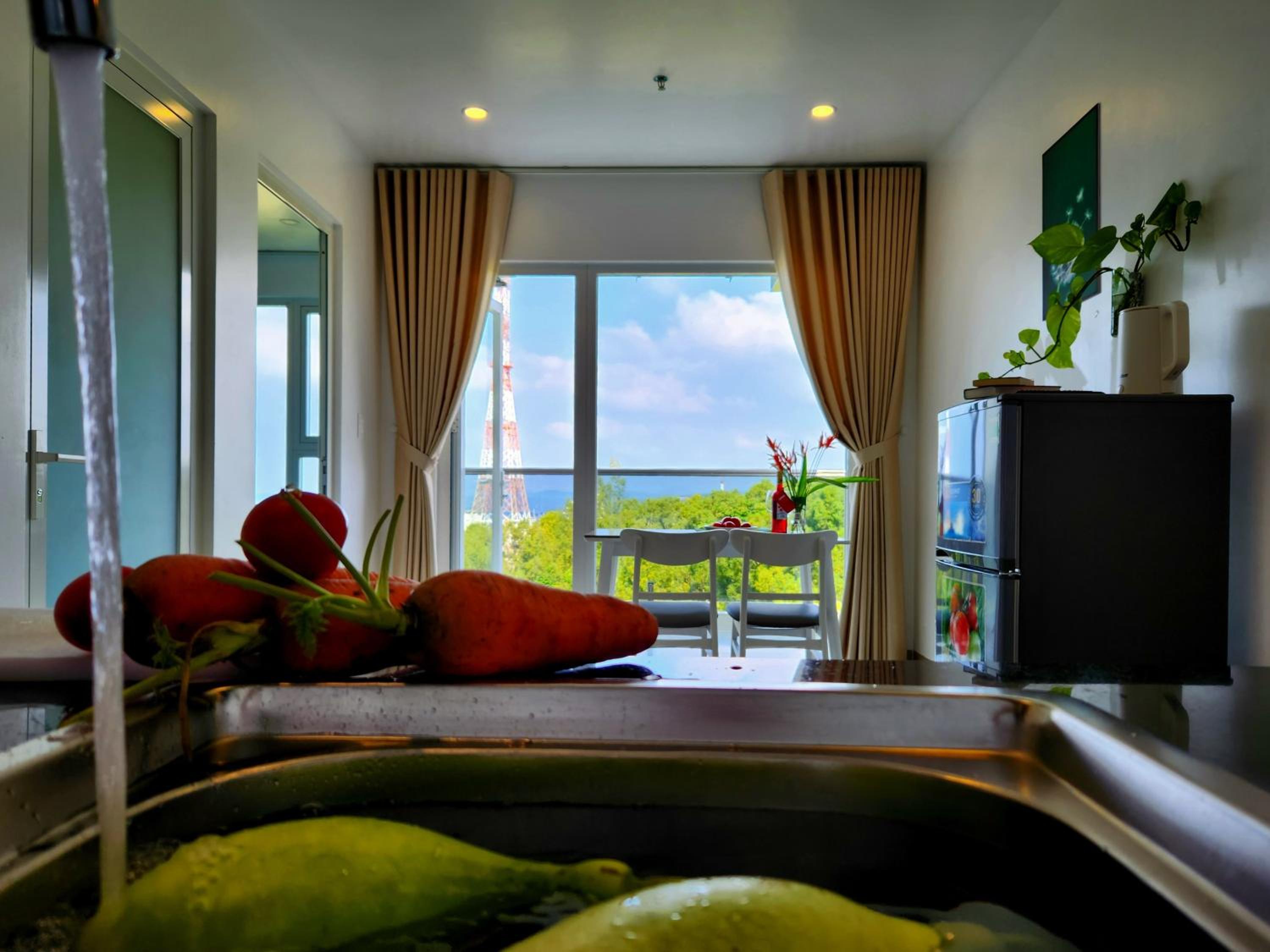 Apartment with Sea View - Photo 31