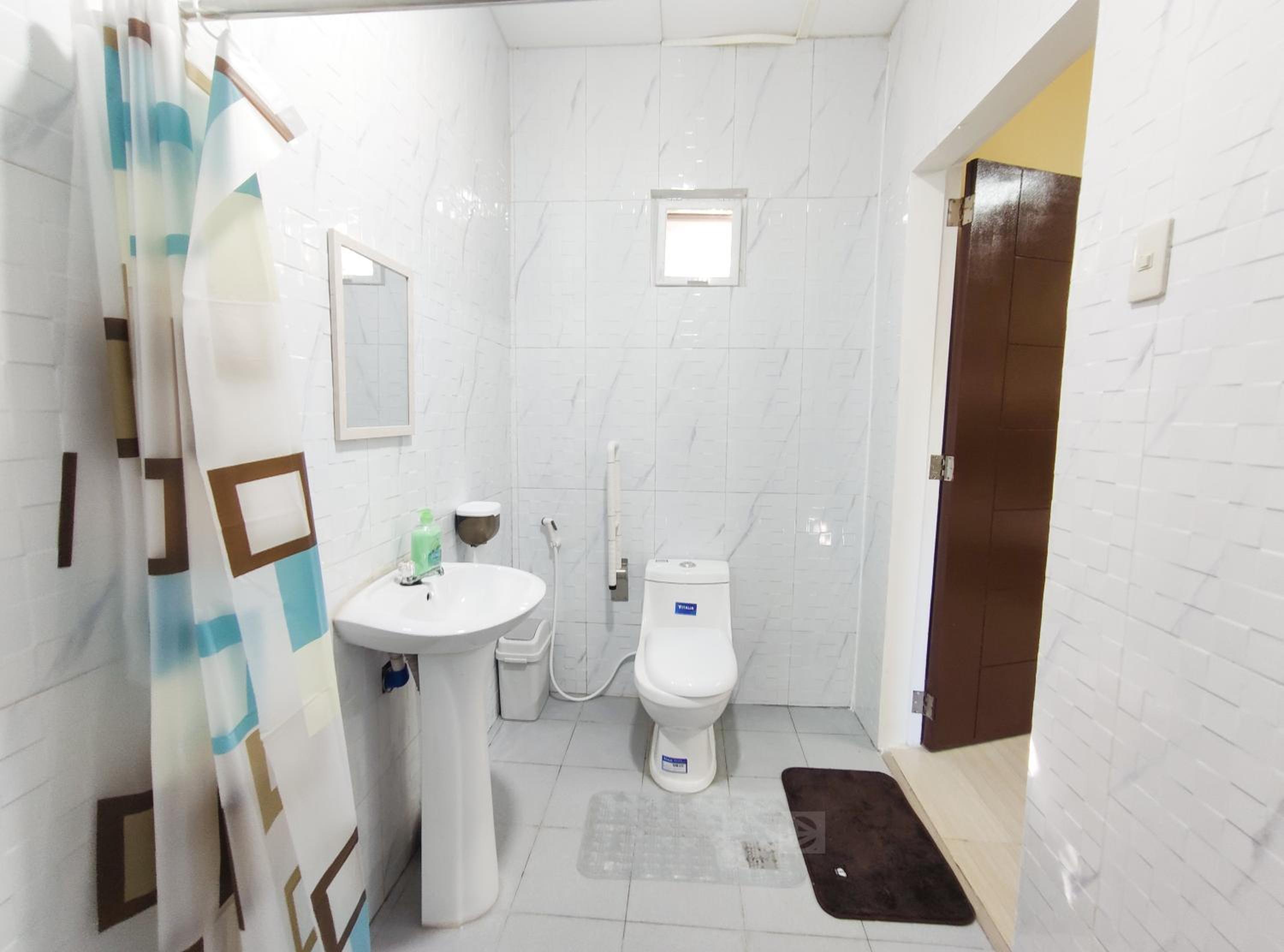 Family Room - Disability Access photo 2