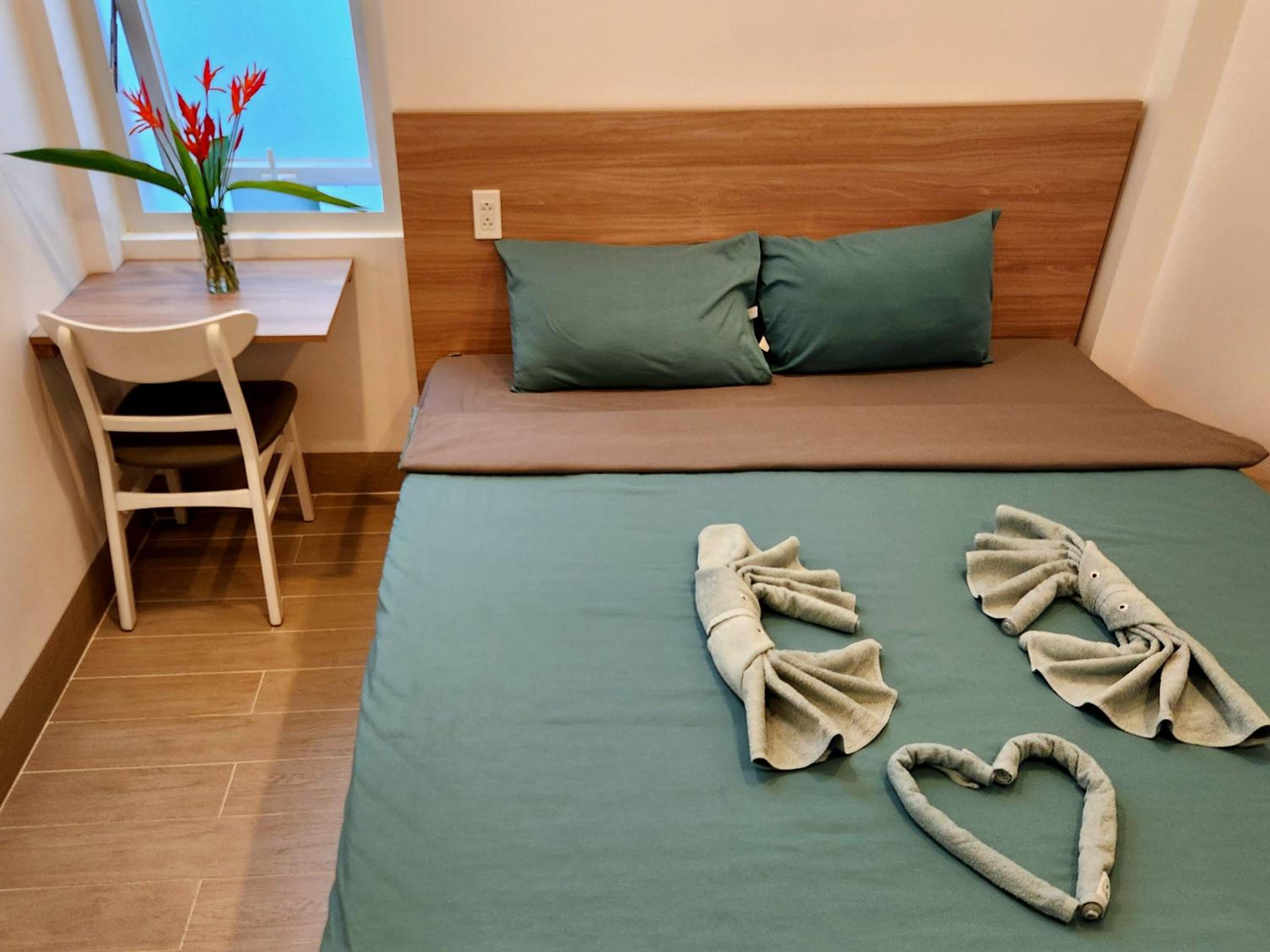 Apartment with Sea View - Photo 18