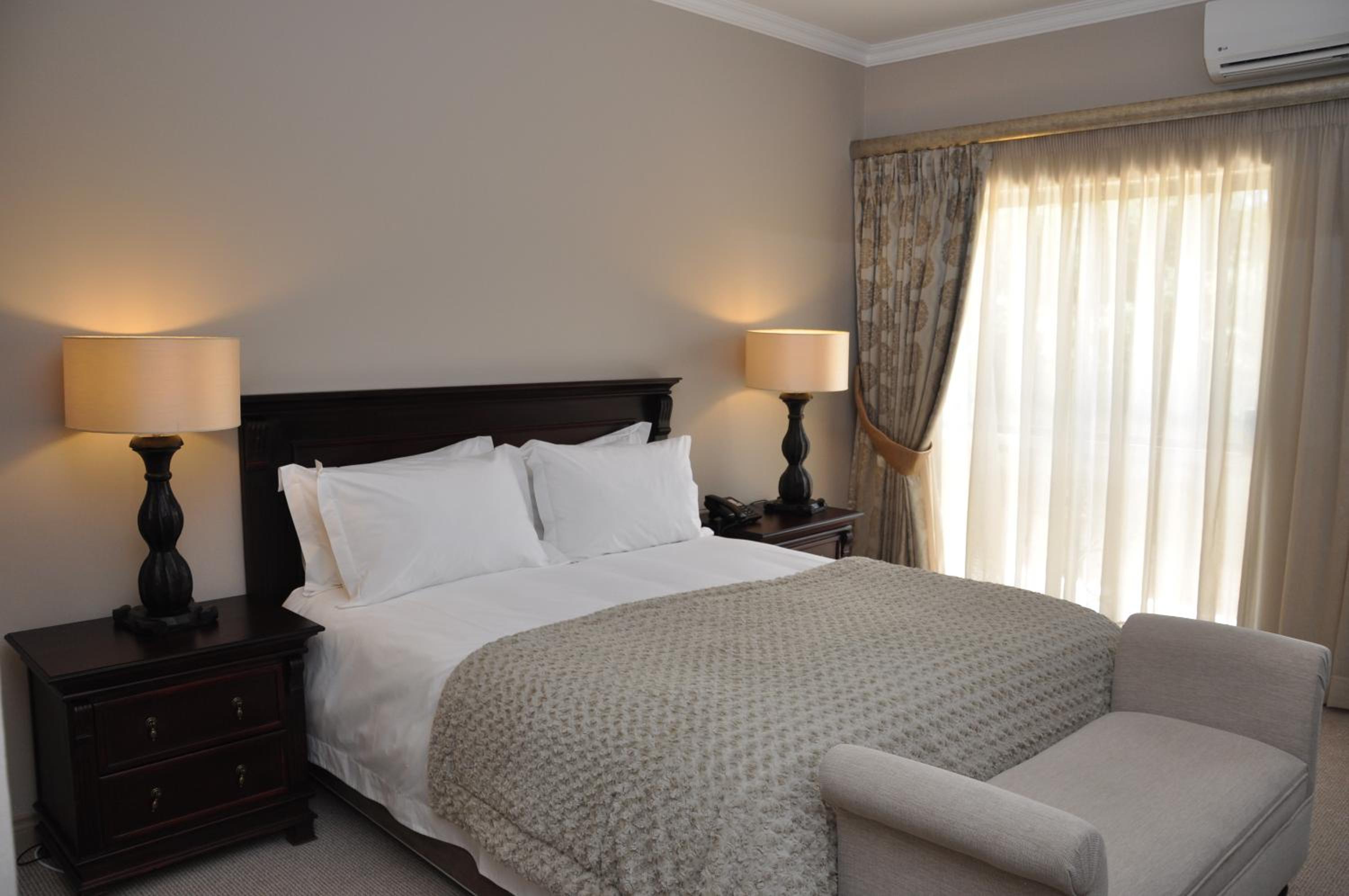 Deluxe Double Room photo 3