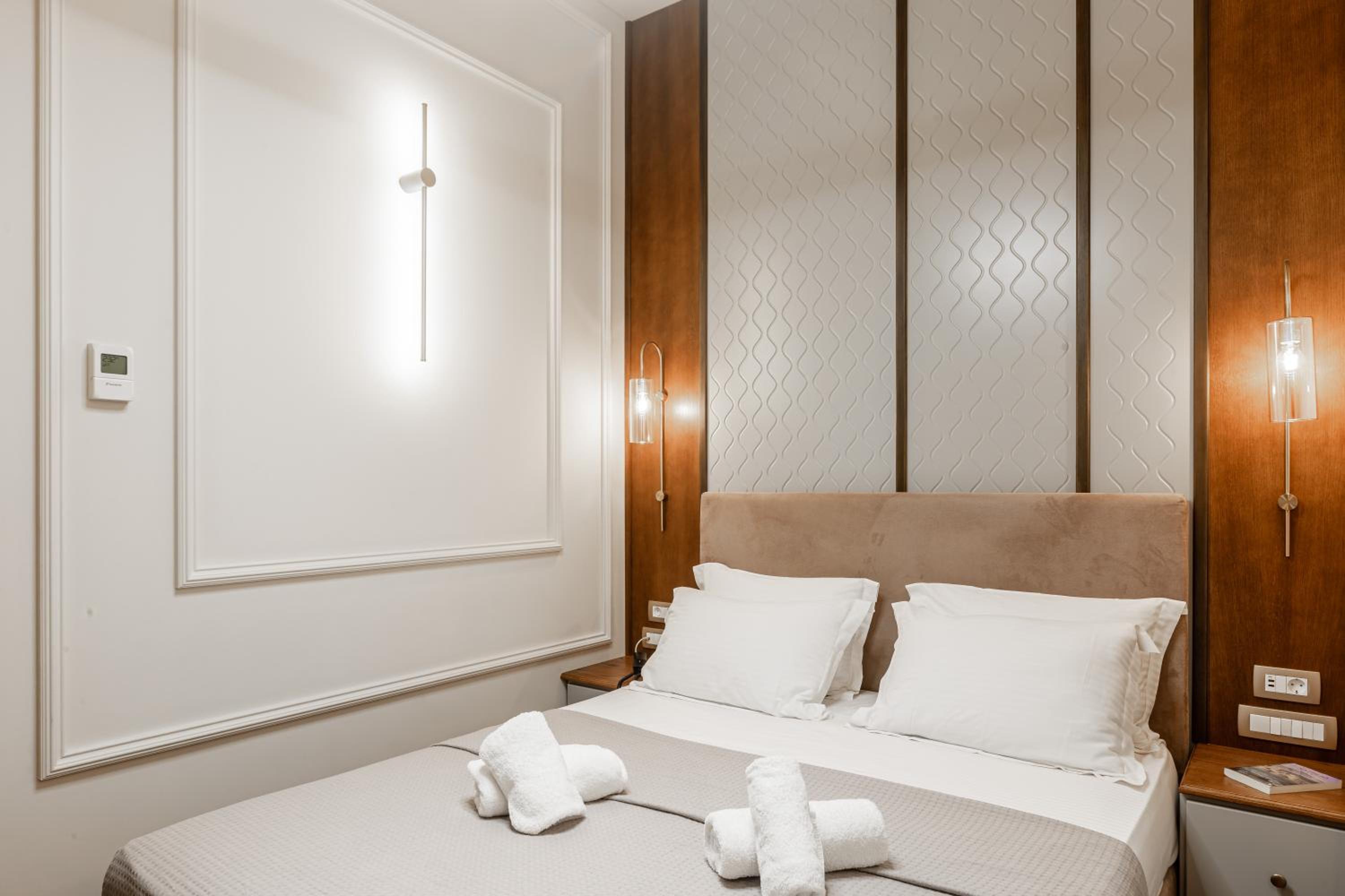 Deluxe Double Room - Photo 6