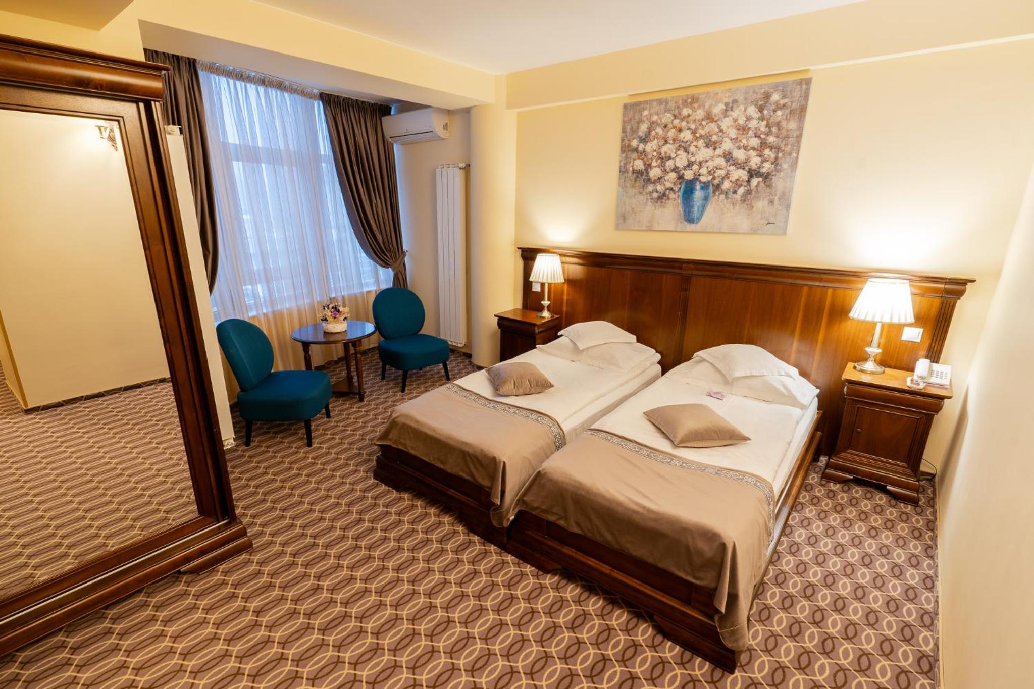 Superior Double or Twin Room - Photo 1