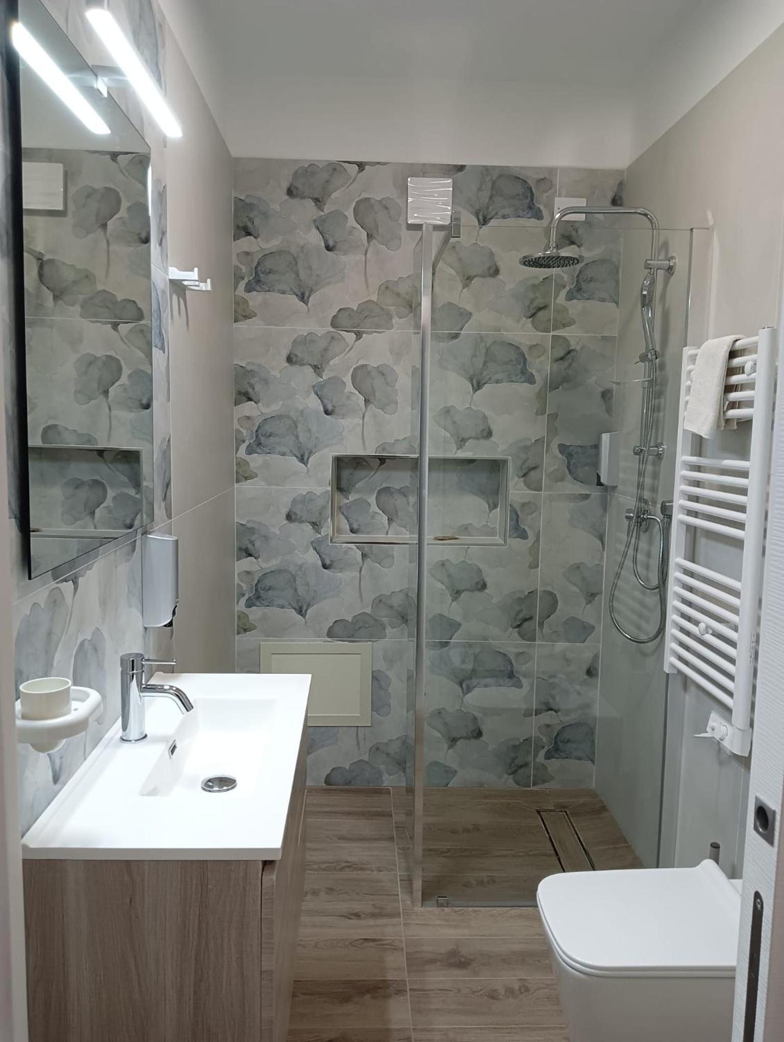 Comfort Quadruple Room - Photo 5