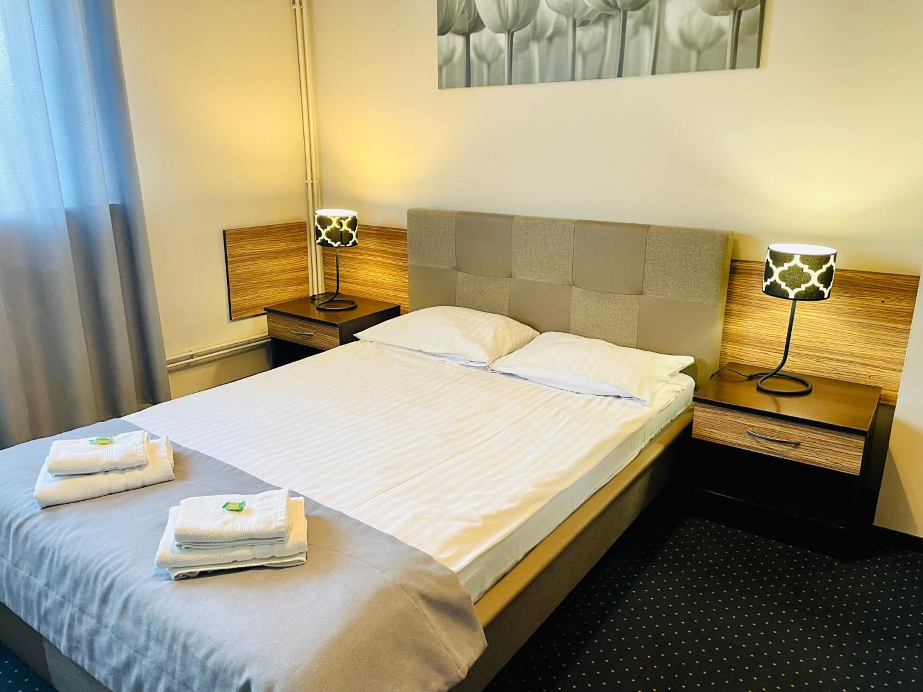 Double or Twin Room photo 1