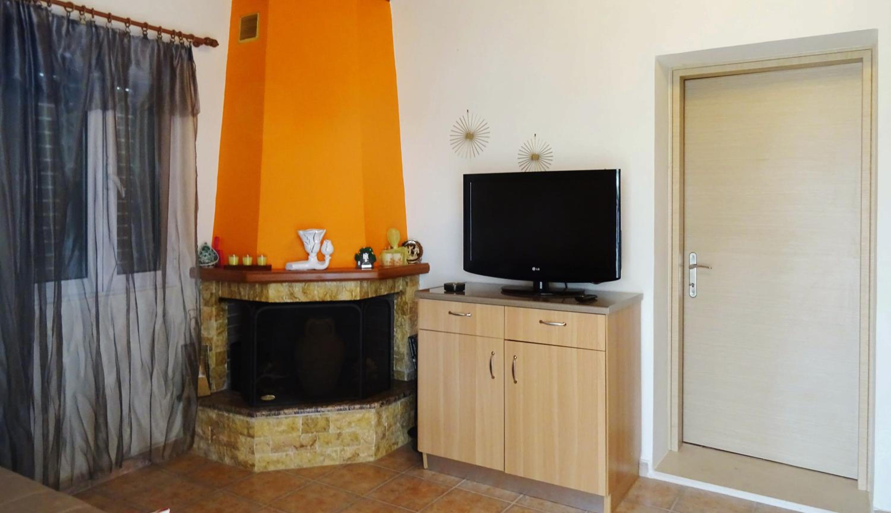 One-Bedroom House photo 2