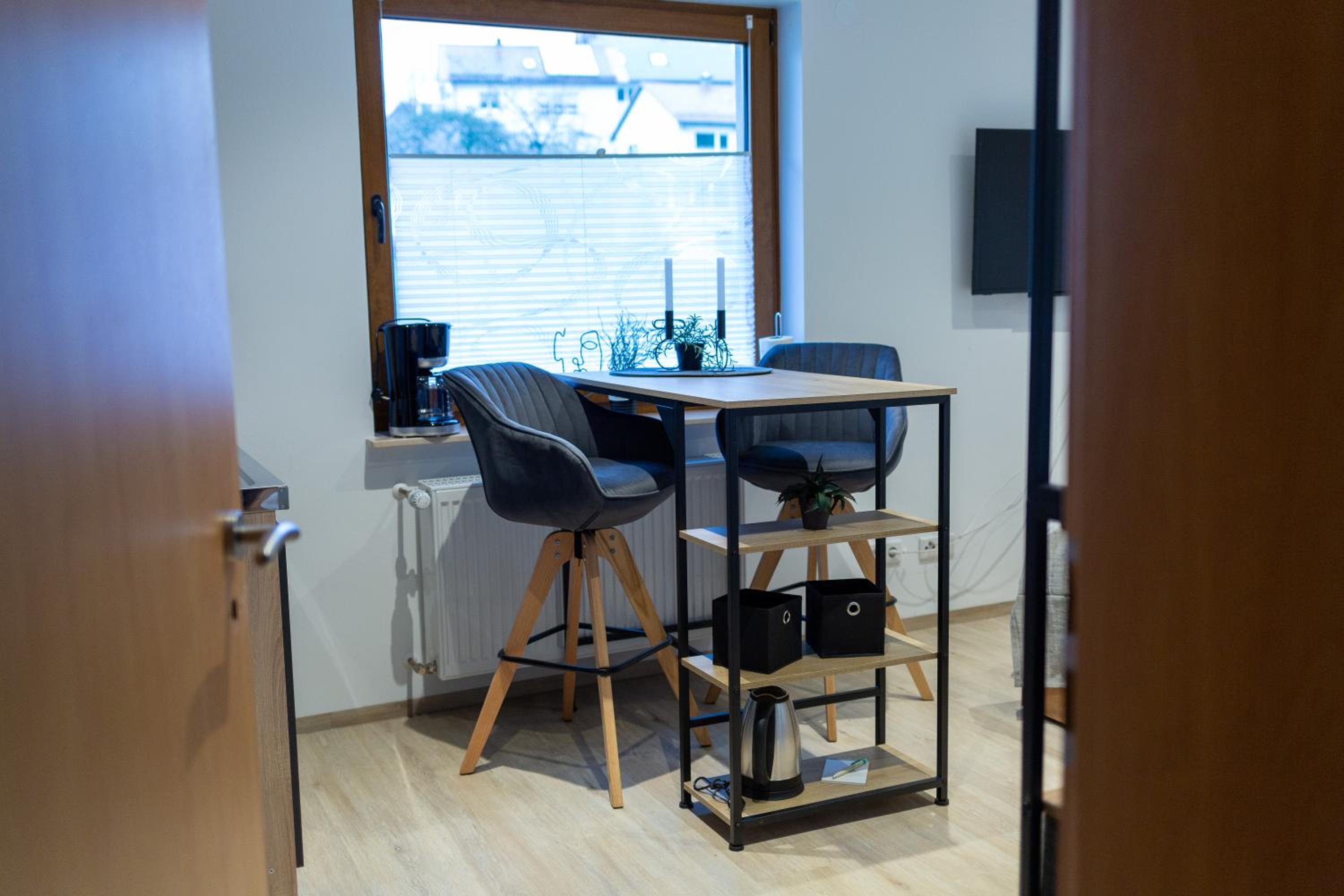 One-Bedroom Apartment photo 2