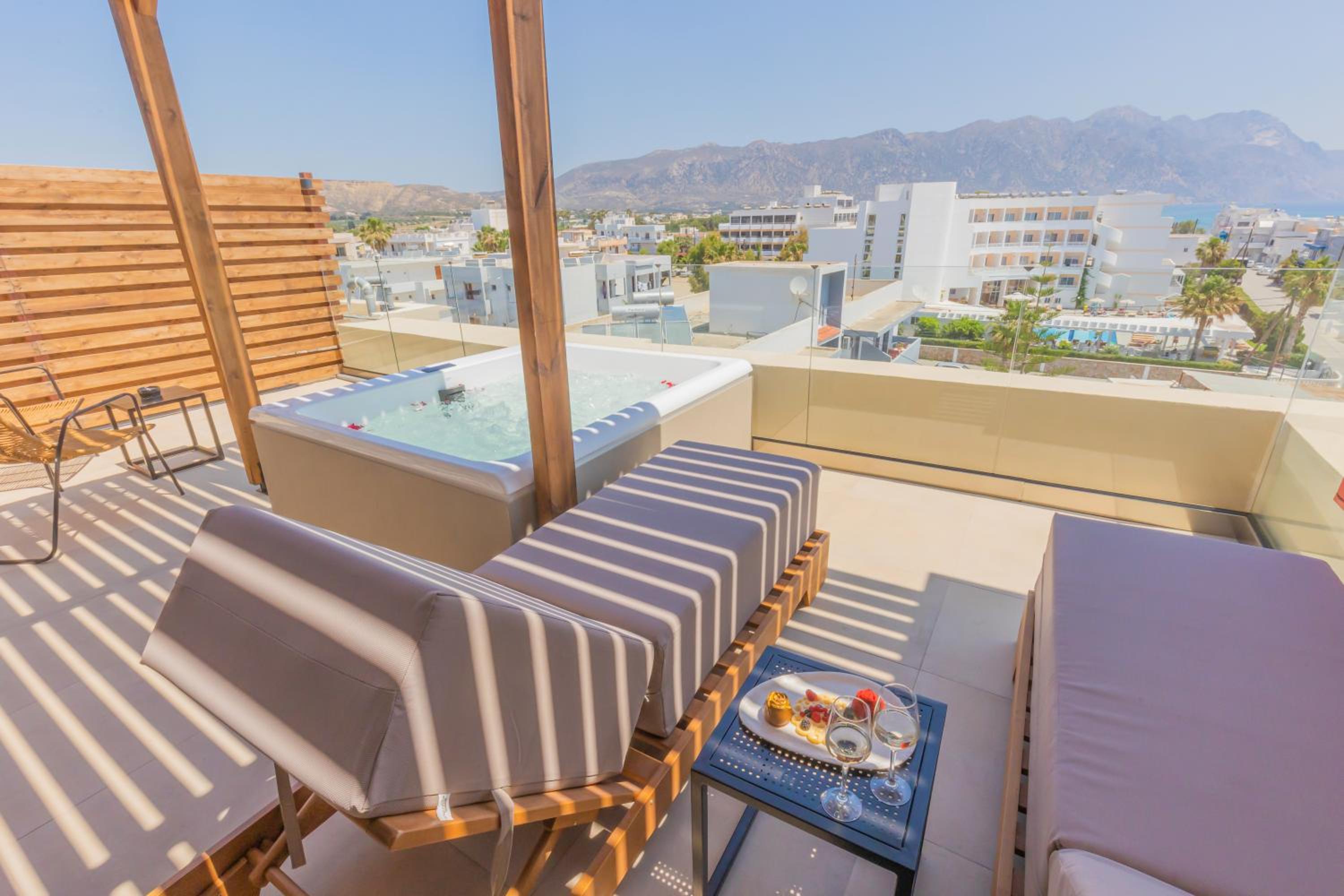 Penthouse Suite Sea View - Photo 11