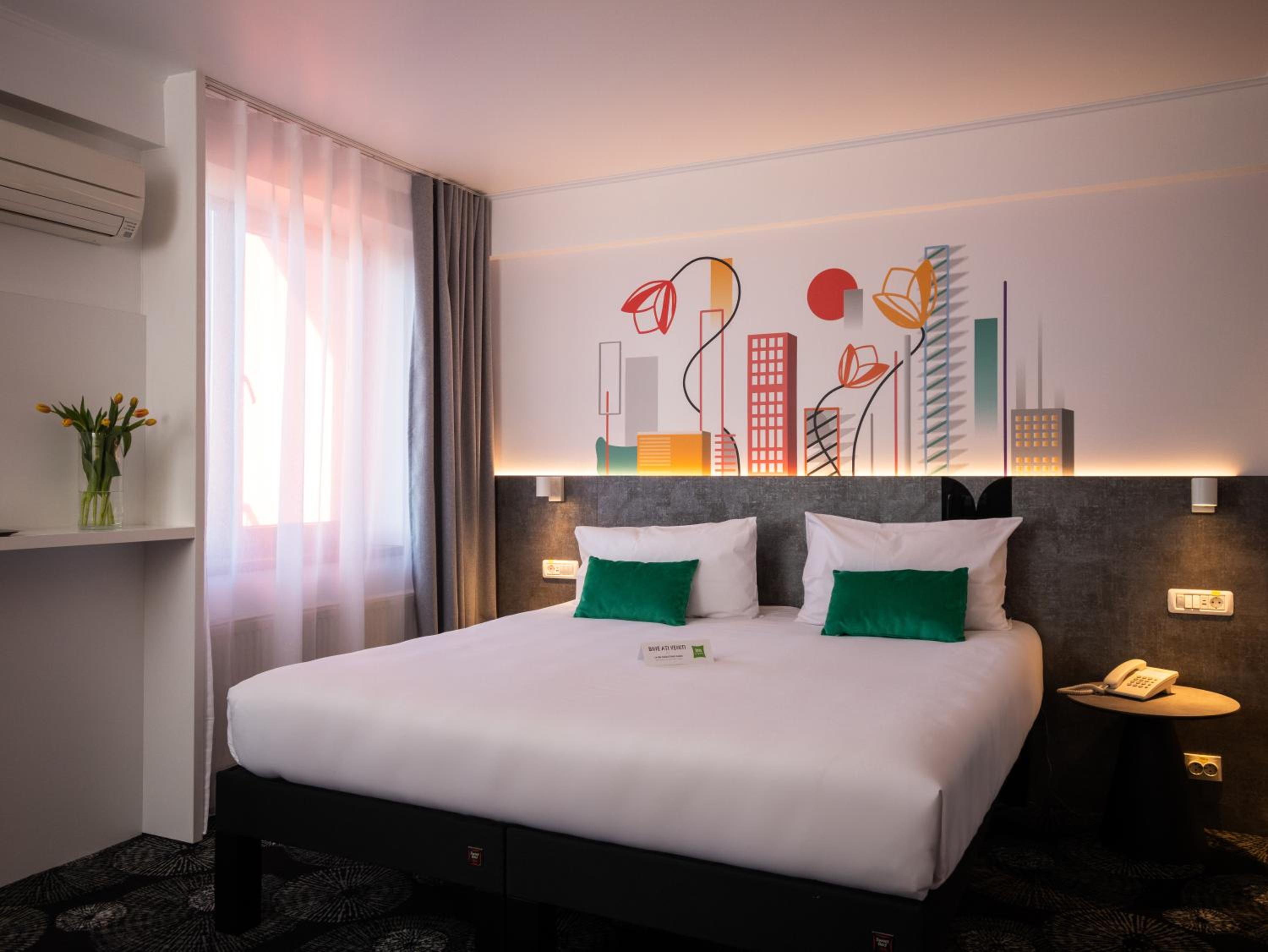 Standard Double Room with Balcony - Photo 1
