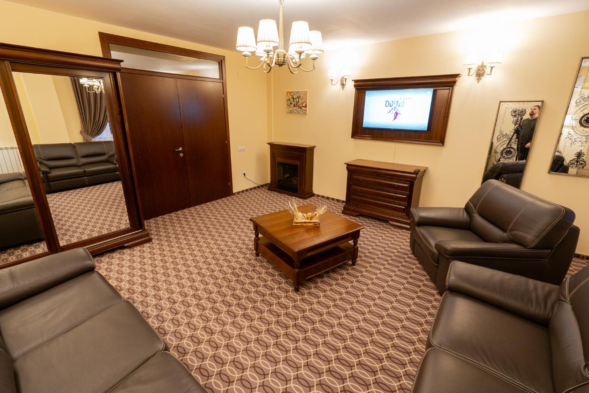Superior Apartment - Photo 2