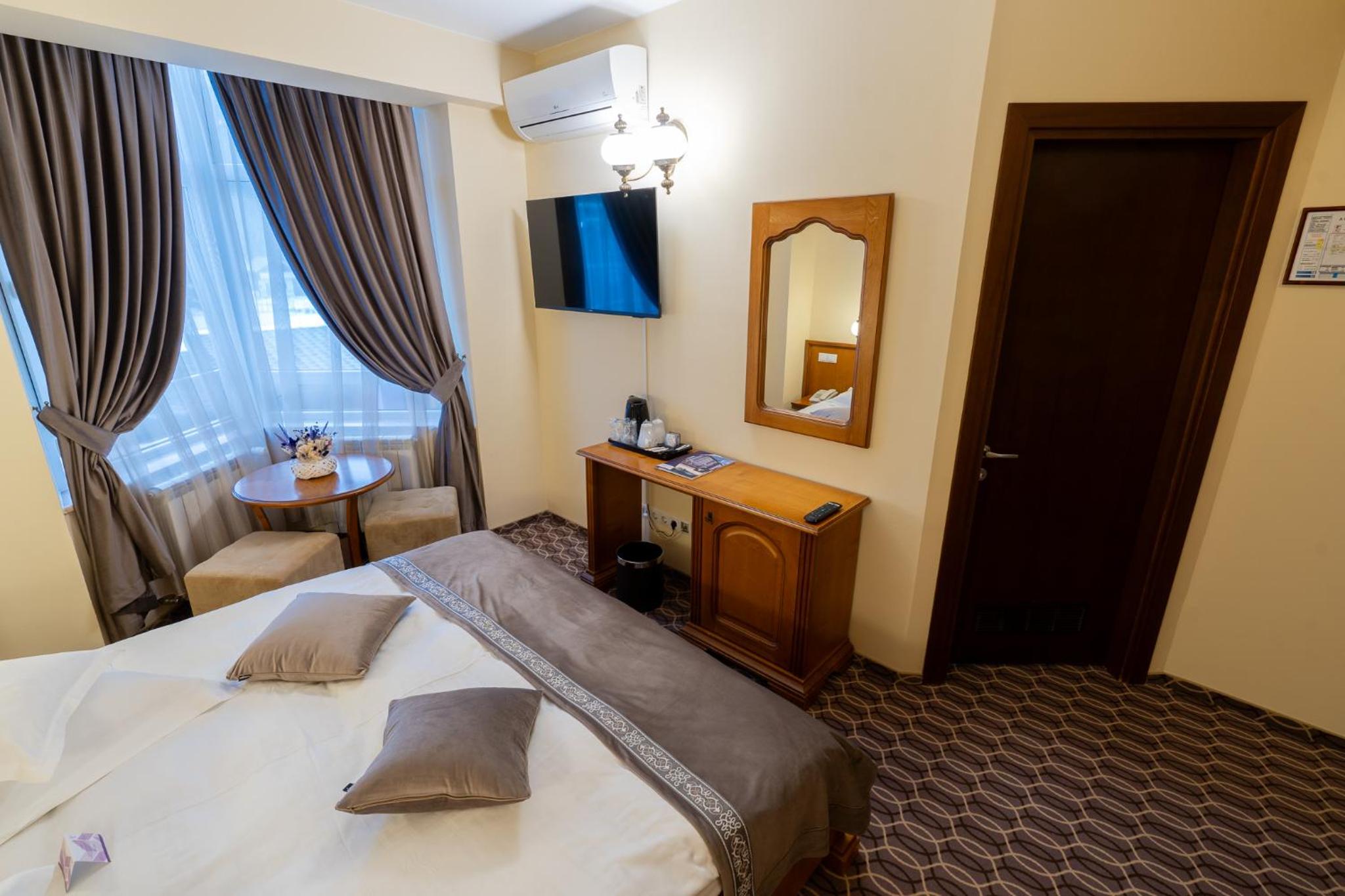 Economy Double Room - Photo 2