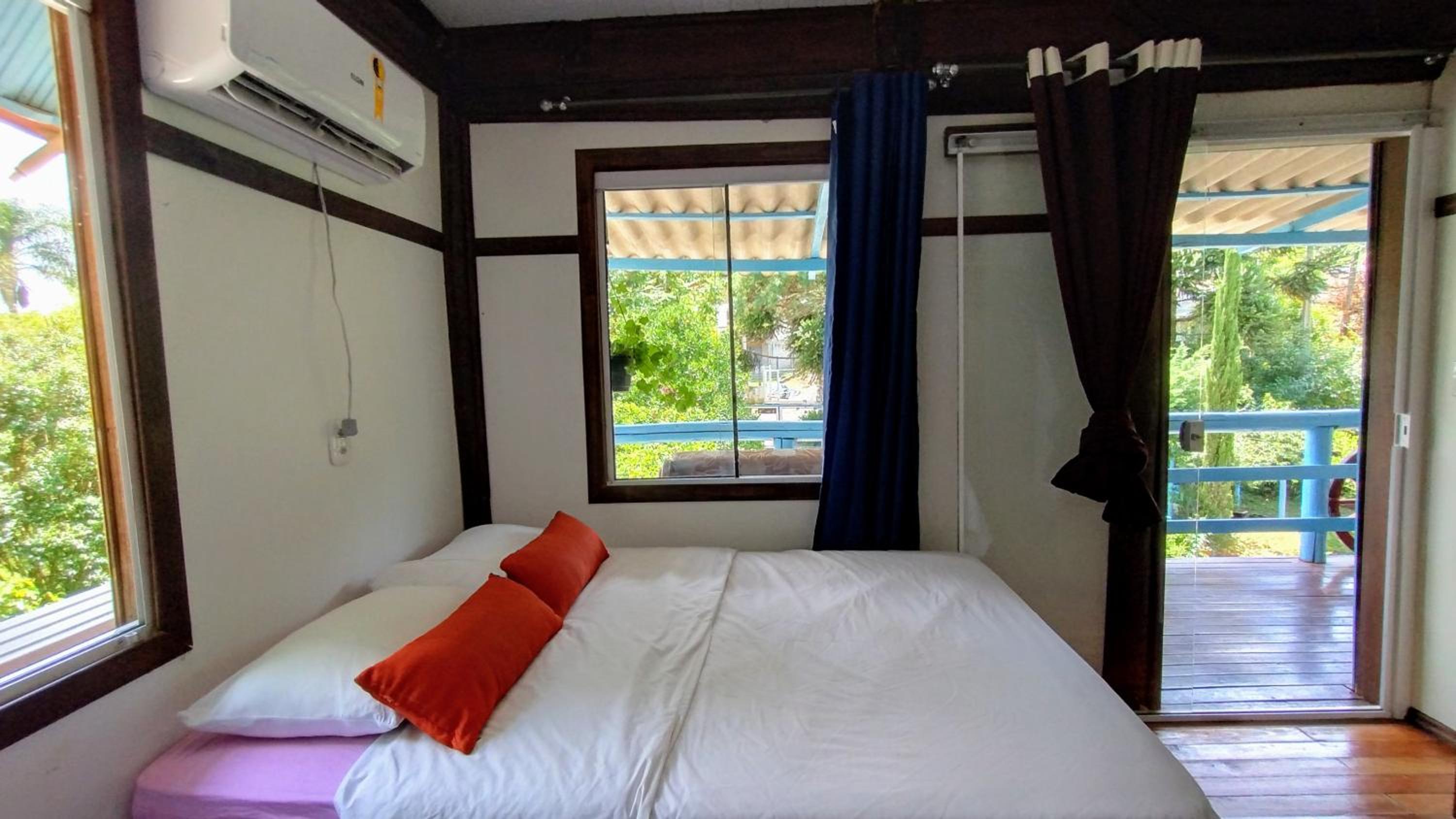 Three-Bedroom Chalet - Photo 23