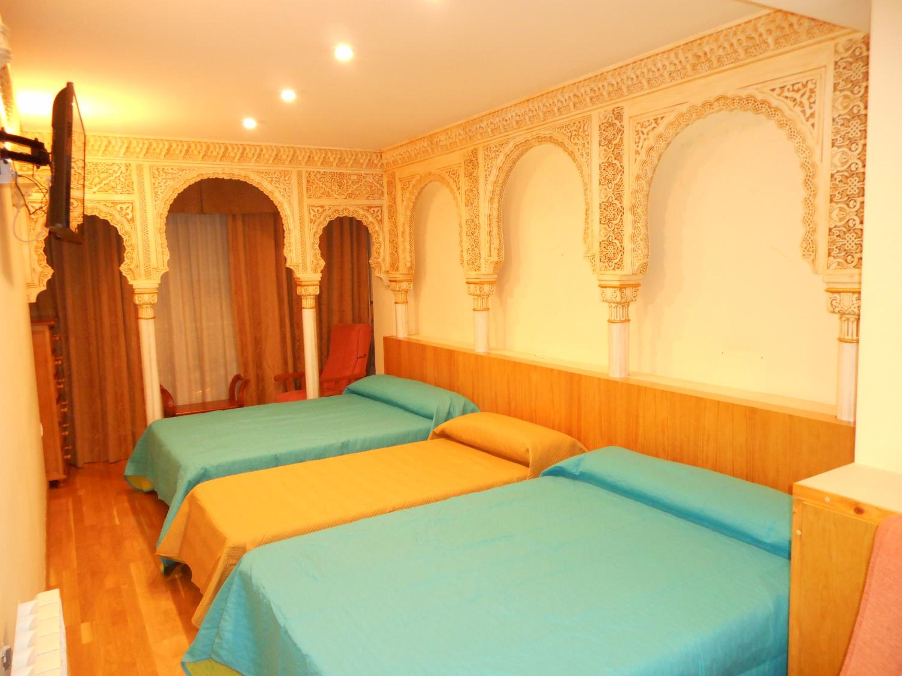 Comfort Triple Room - Photo 6
