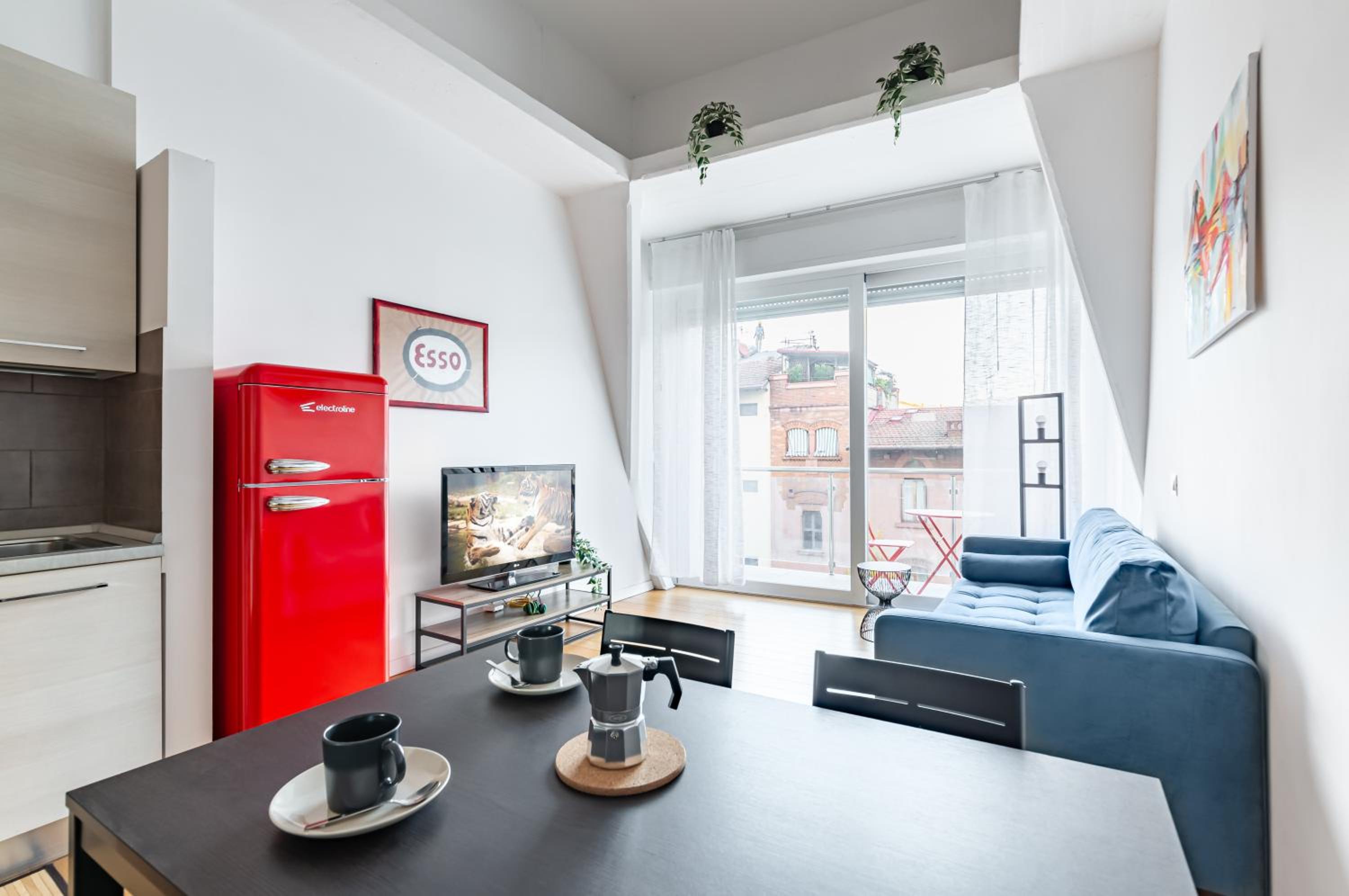 One-Bedroom Apartment